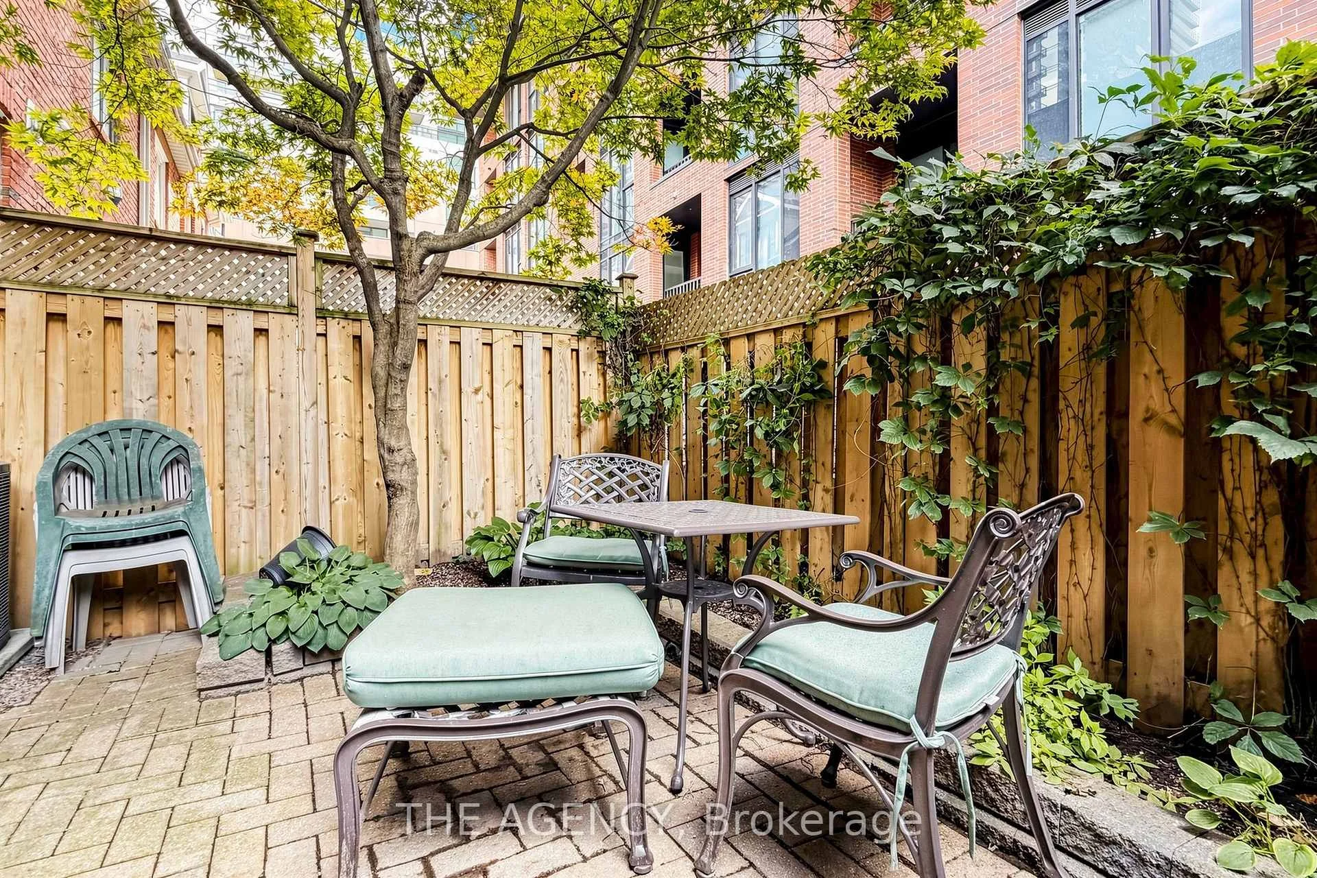 Photo 36 of 272 Redpath Avenue, Toronto, Mount Pleasant West — HOMEH