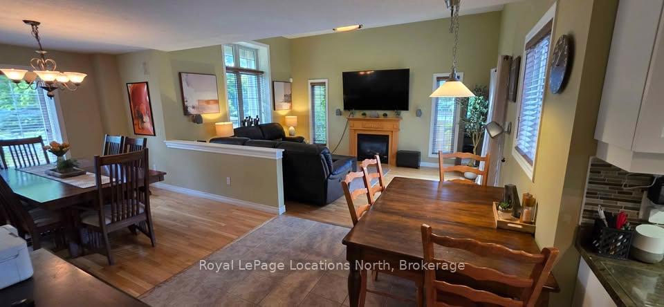 Photo 5 of 25 Marina Crescent, Collingwood — HOMEH