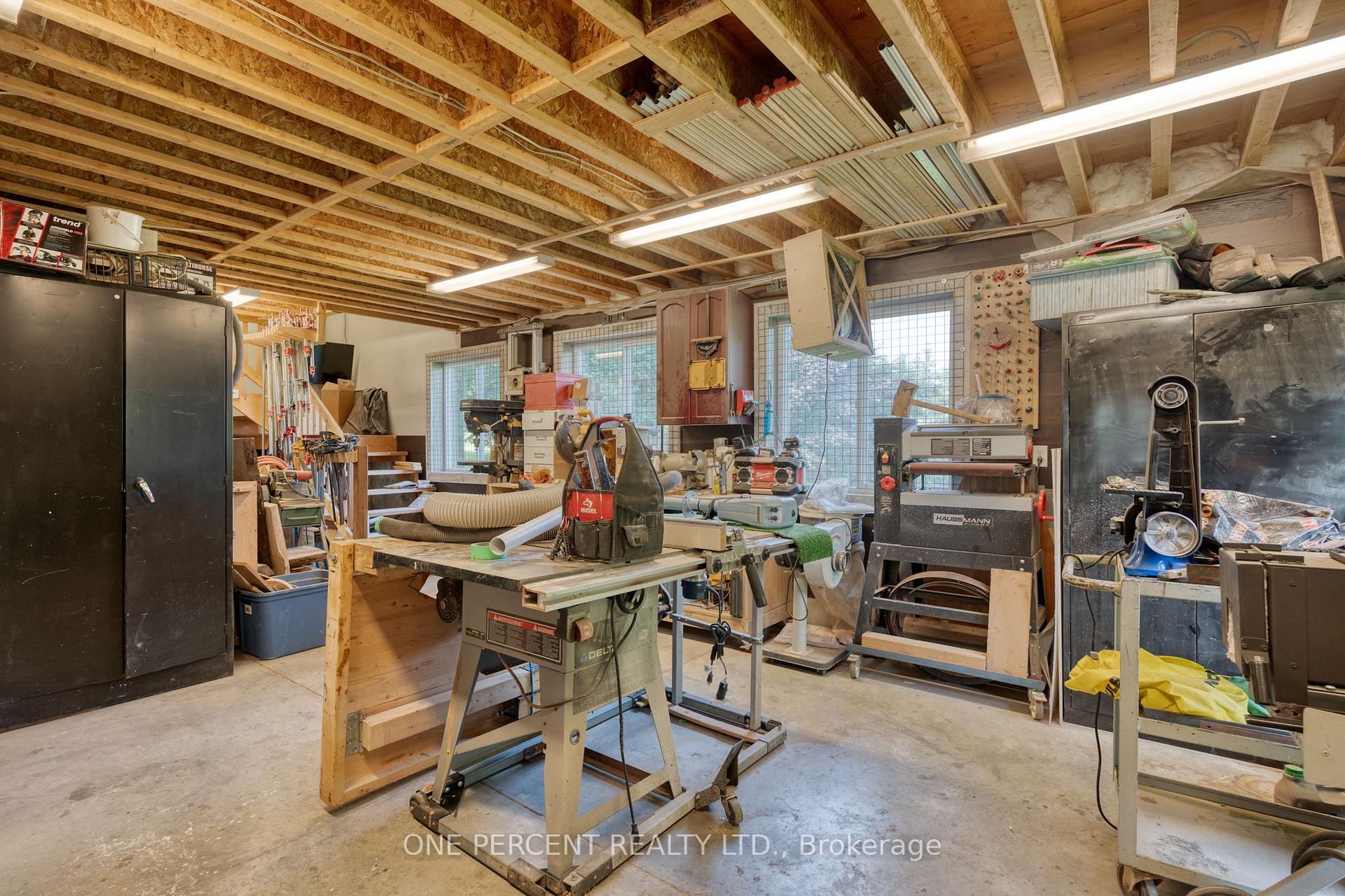 Photo 9 of 15 Marquette Drive, Kitchener, Pioneer Tower West — HOMEH