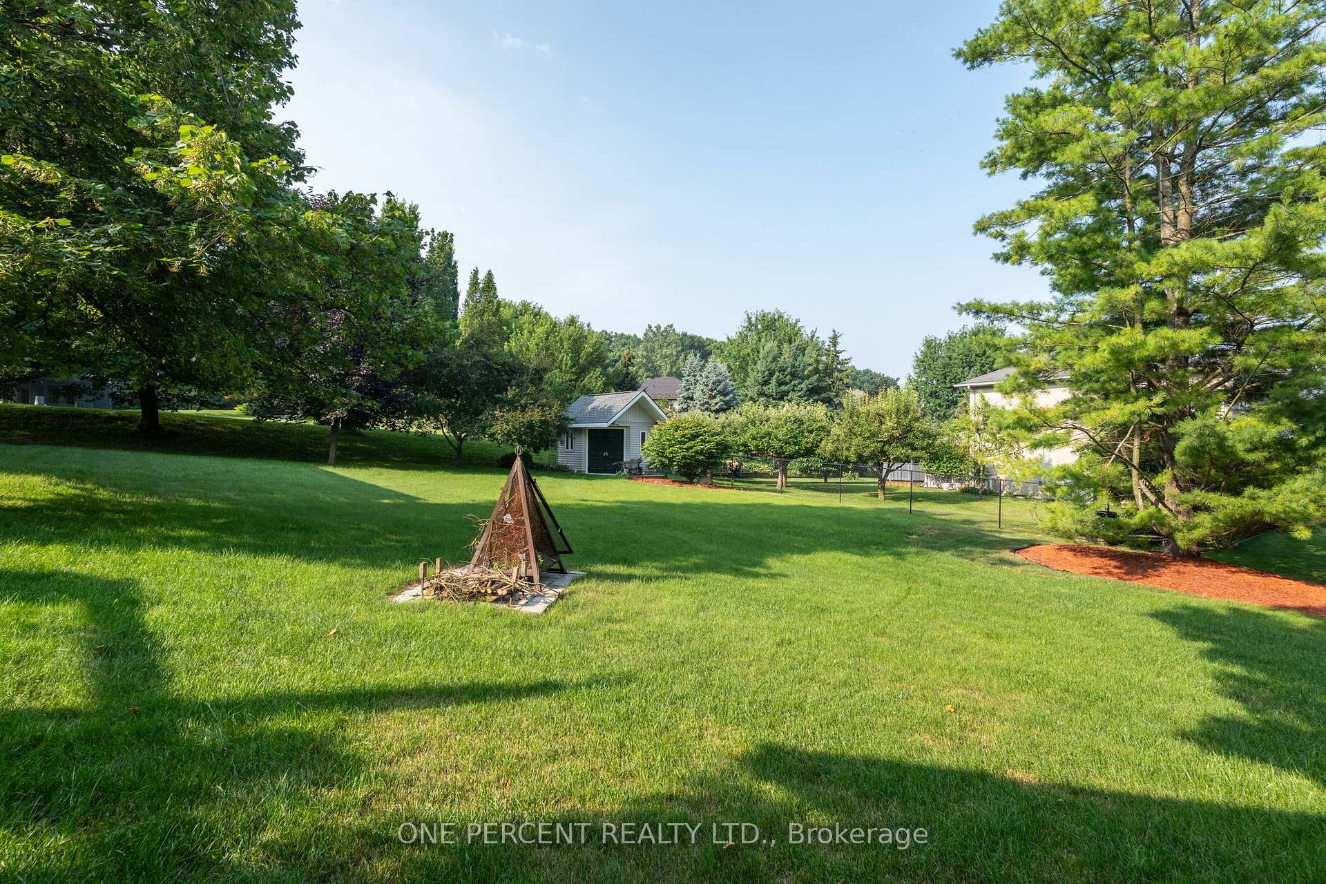 Photo 11 of 15 Marquette Drive, Kitchener, Pioneer Tower West — HOMEH