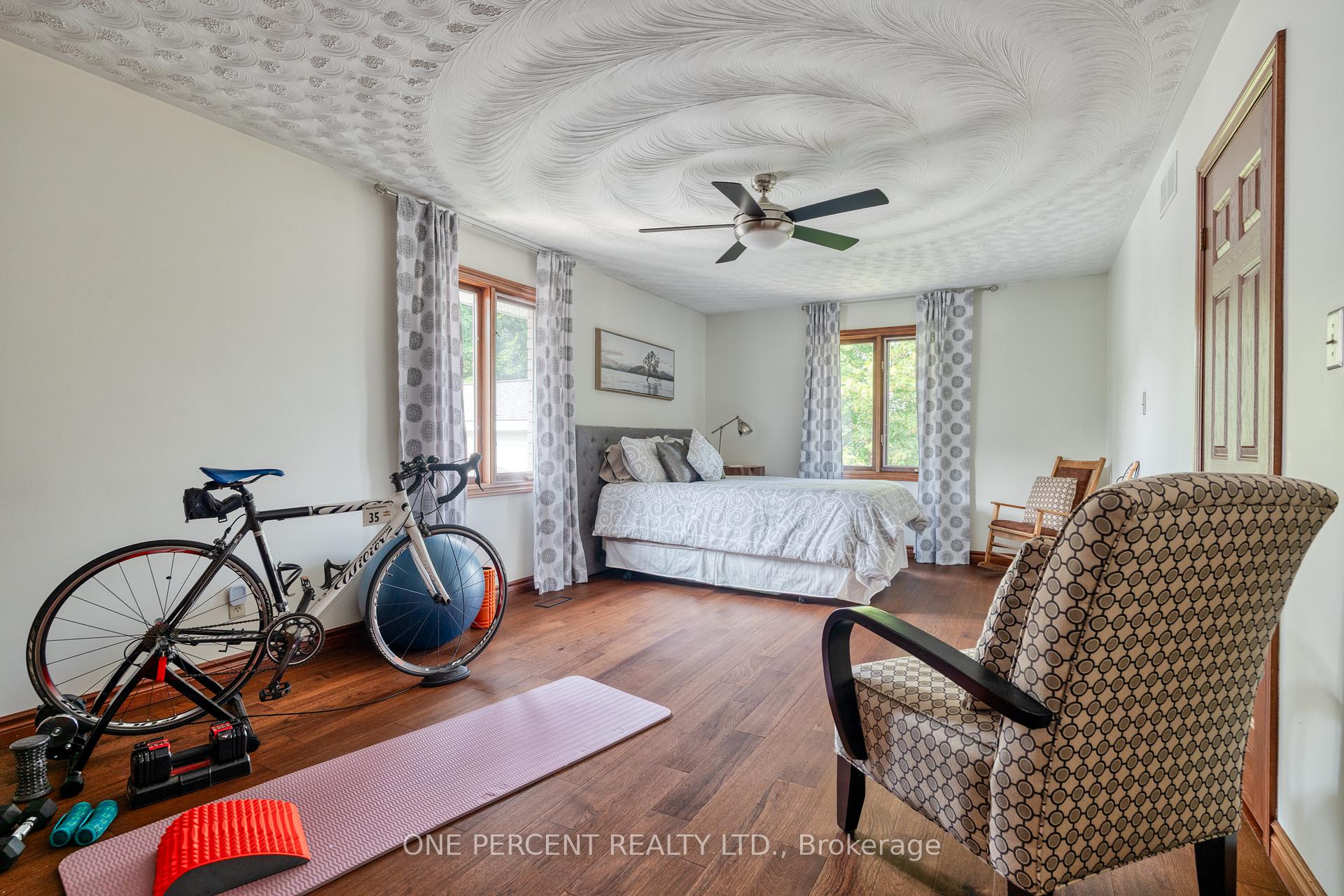 Photo 30 of 15 Marquette Drive, Kitchener, Pioneer Tower West — HOMEH
