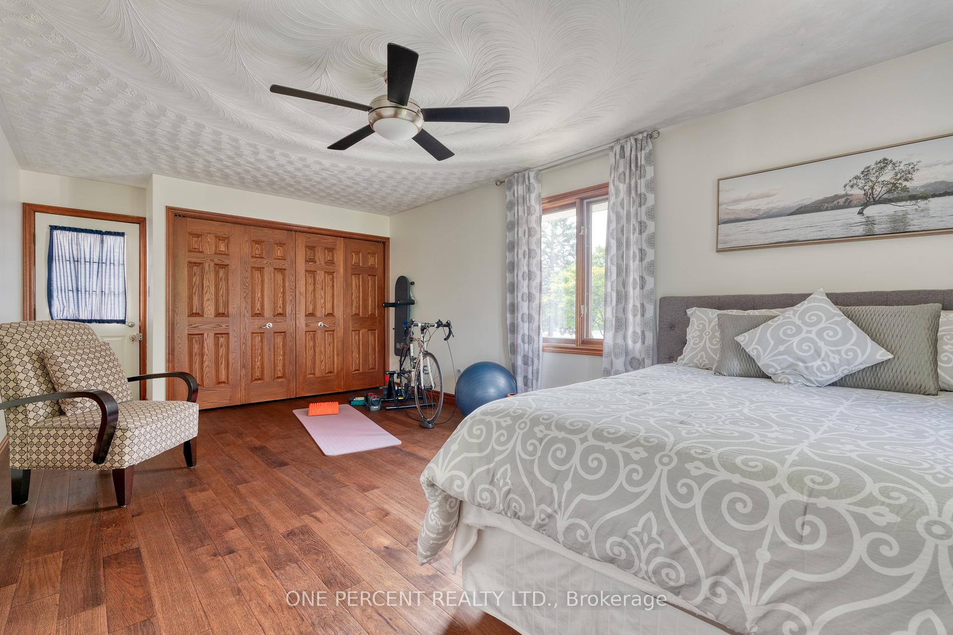 Photo 31 of 15 Marquette Drive, Kitchener, Pioneer Tower West — HOMEH