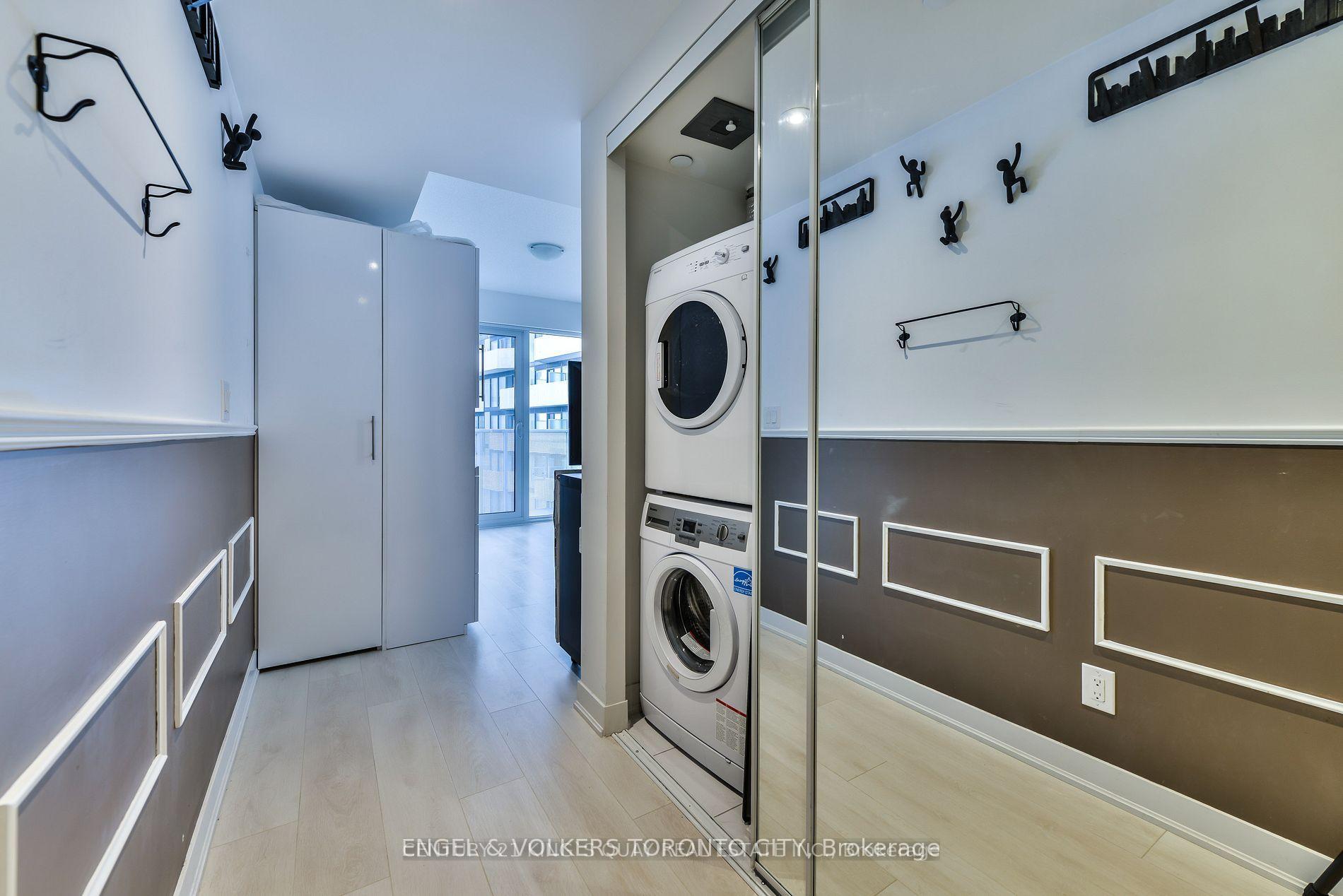 Photo 2 of Unit 4111, 88 Harbour Street, Toronto, Waterfront Communities — HOMEH