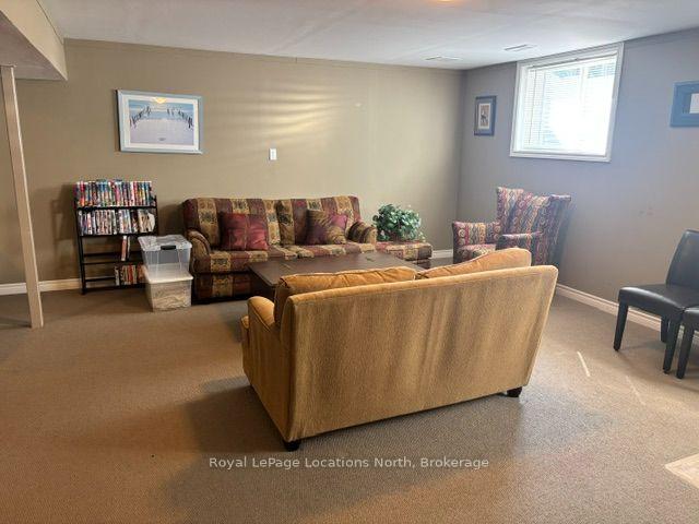Photo 27 of 41 Kayla Crescent, Collingwood — HOMEH