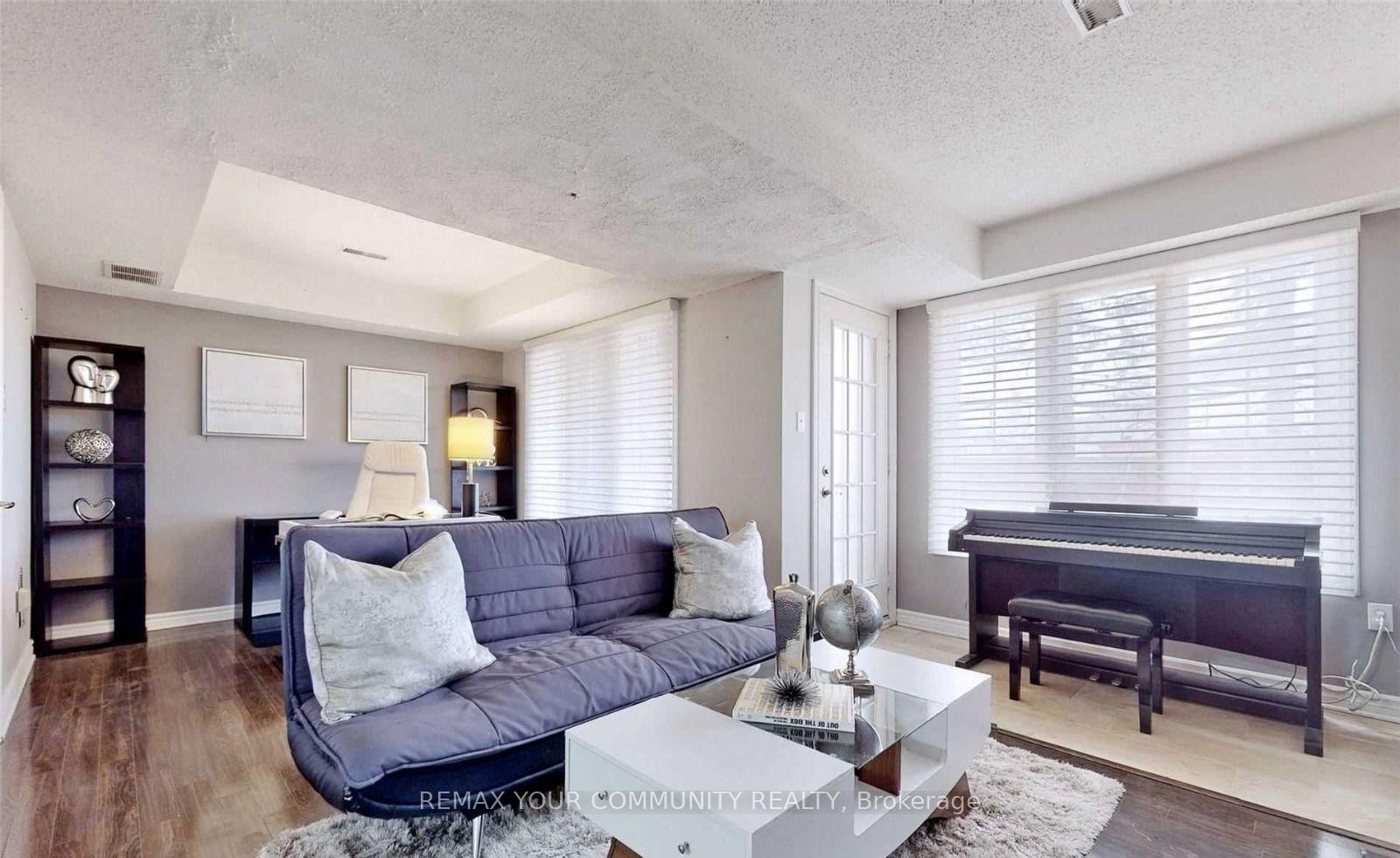 Photo 5 of Unit 31, 310 Christopher Drive, Cambridge, Christopher-Champlain — HOMEH