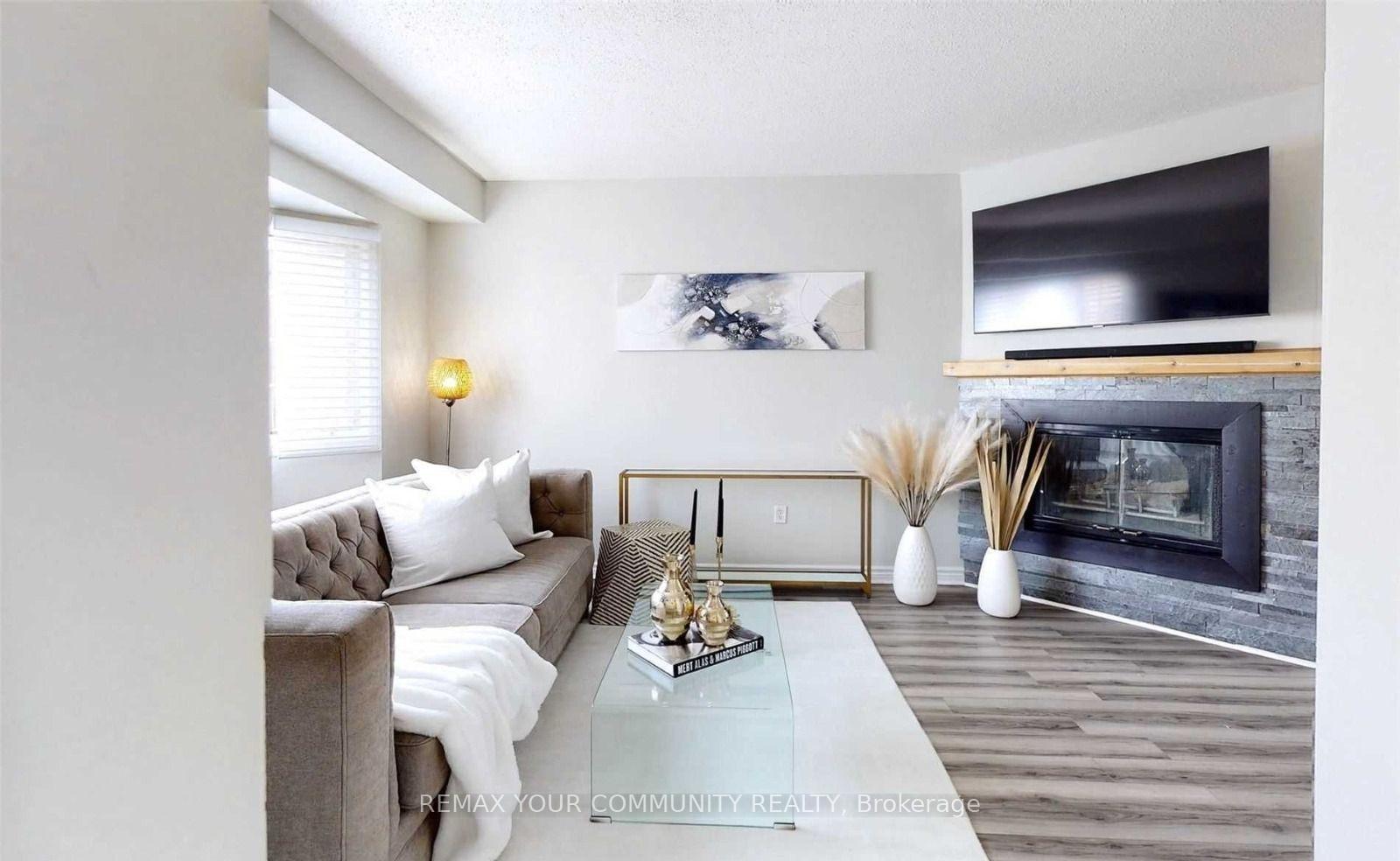 Photo 7 of Unit 31, 310 Christopher Drive, Cambridge, Christopher-Champlain — HOMEH