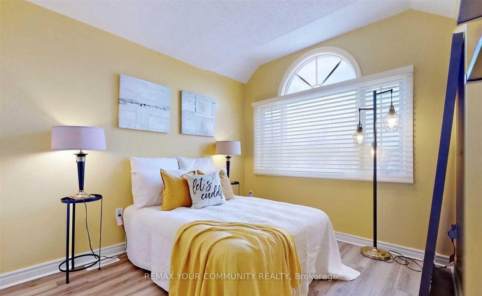 Photo 17 of Unit 31, 310 Christopher Drive, Cambridge, Christopher-Champlain — HOMEH