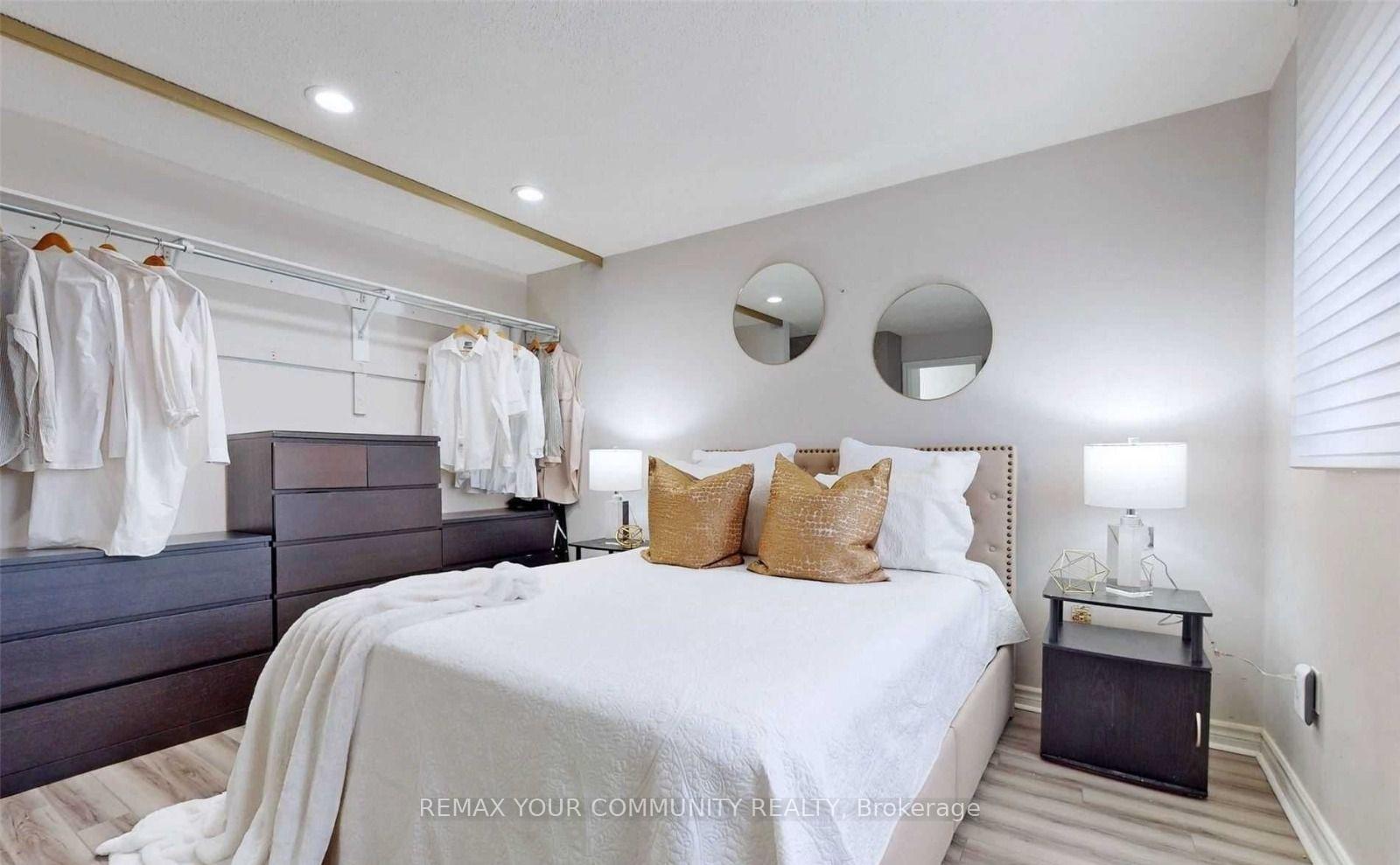 Photo 22 of Unit 31, 310 Christopher Drive, Cambridge, Christopher-Champlain — HOMEH