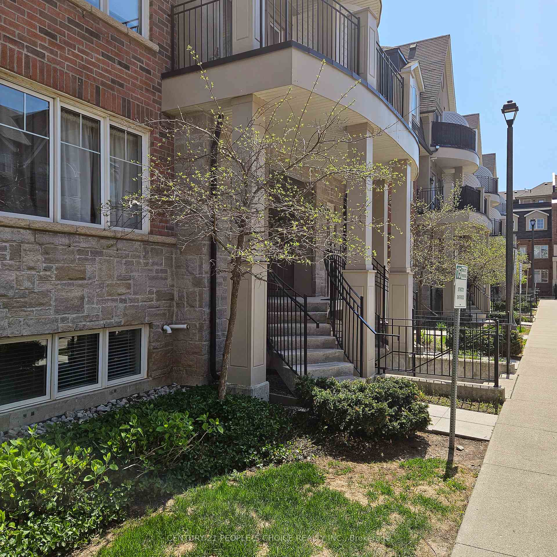Front of Unit 28-04, 2420 Baronwood Drive