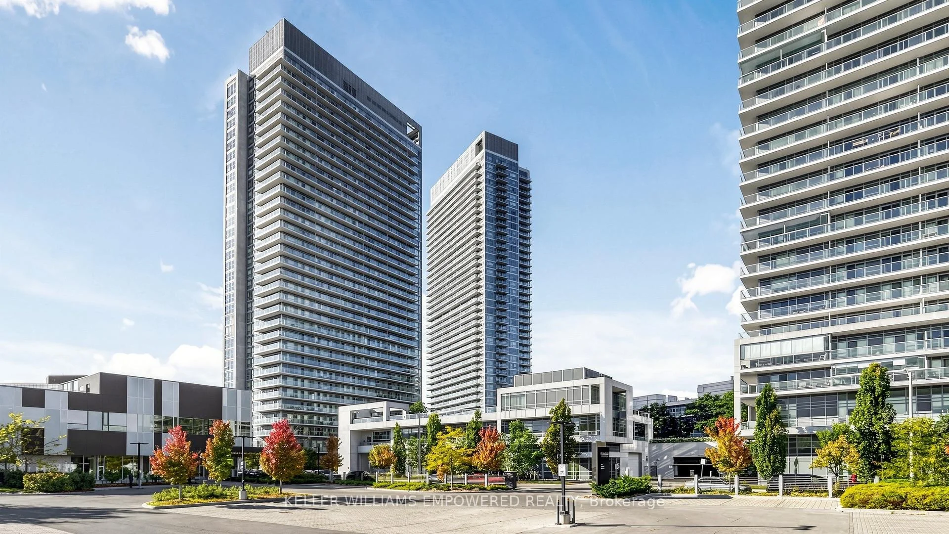 Photo of Unit 807, 2015 Sheppard Avenue E