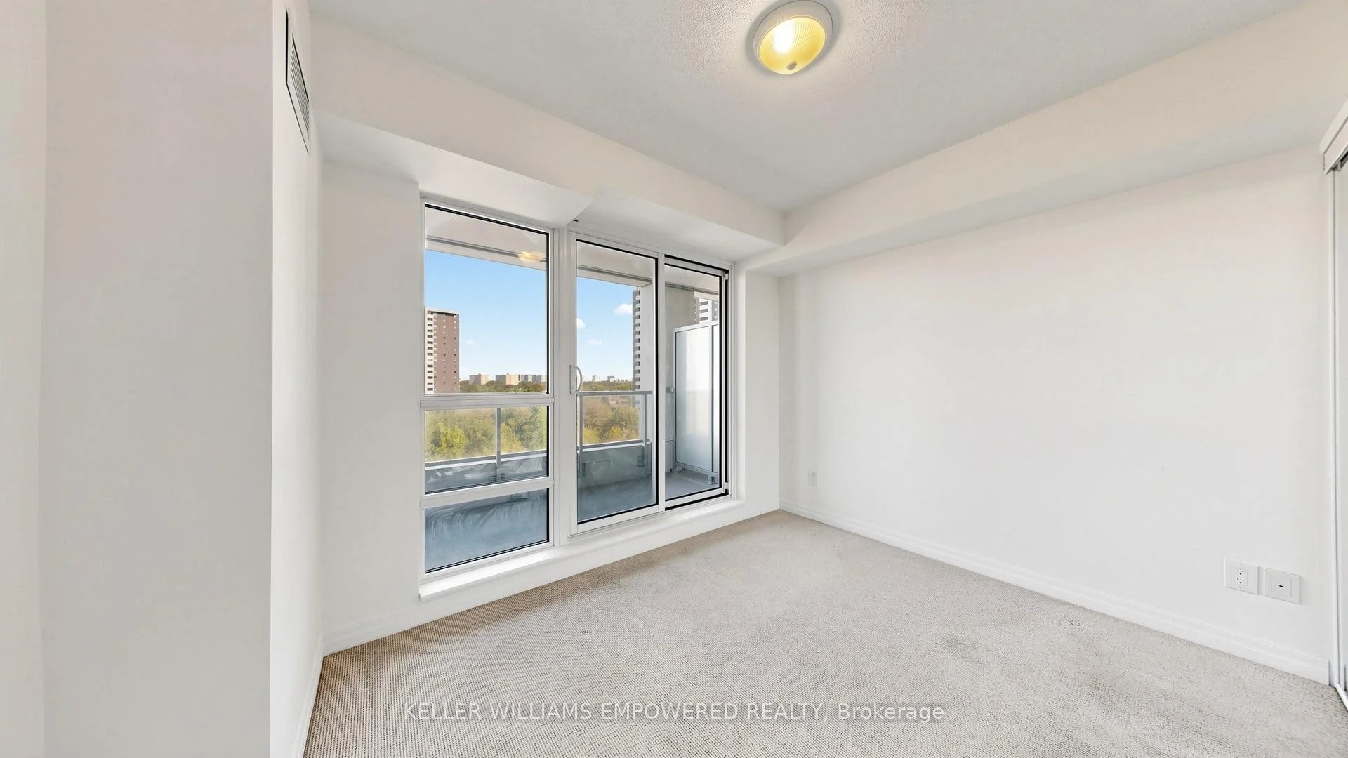 Photo 24 of Unit 807, 2015 Sheppard Avenue E, North York, Henry Farm — HOMEH