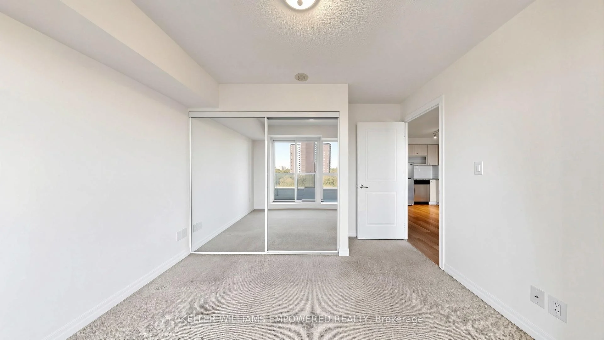 Photo 30 of Unit 807, 2015 Sheppard Avenue E, North York, Henry Farm — HOMEH