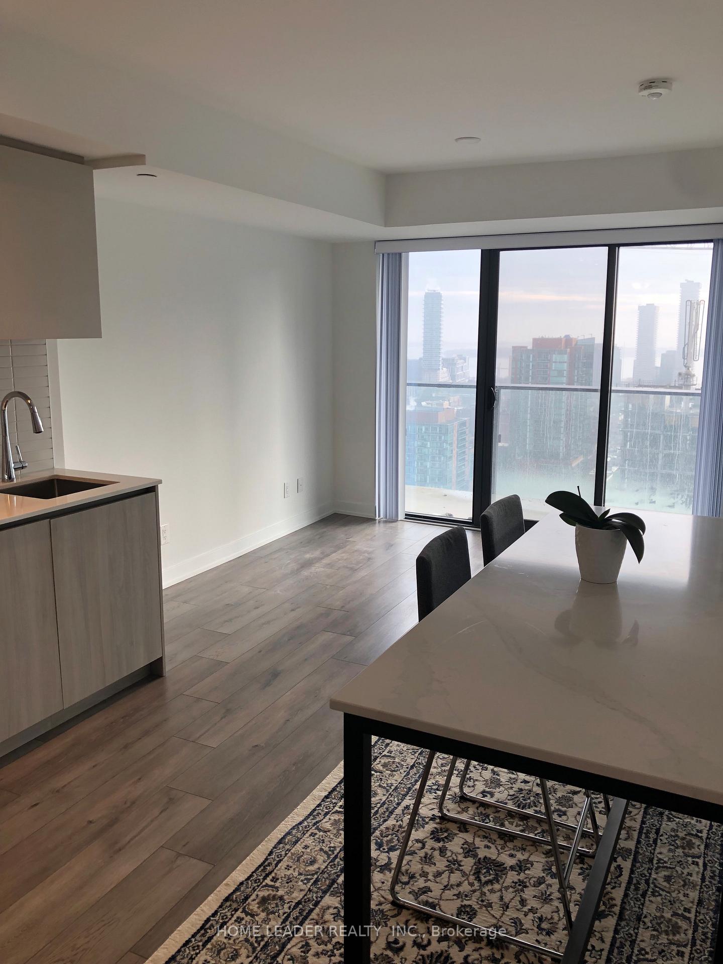 Photo 5 of Unit 2908, 47 Mutual Street, Toronto, Church-Yonge Corridor — HOMEH