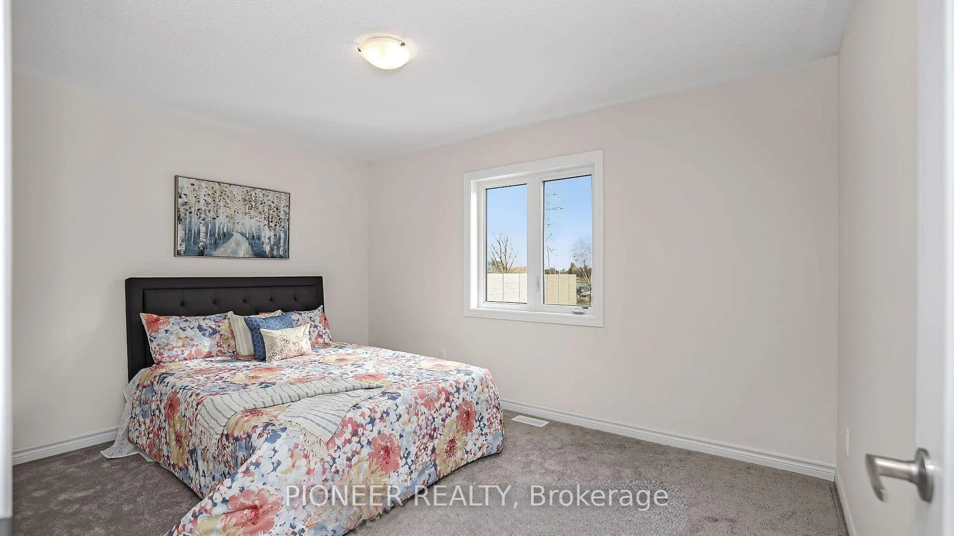 Photo 39 of 112 Palace Street, Thorold, Thorold Downtown — HOMEH
