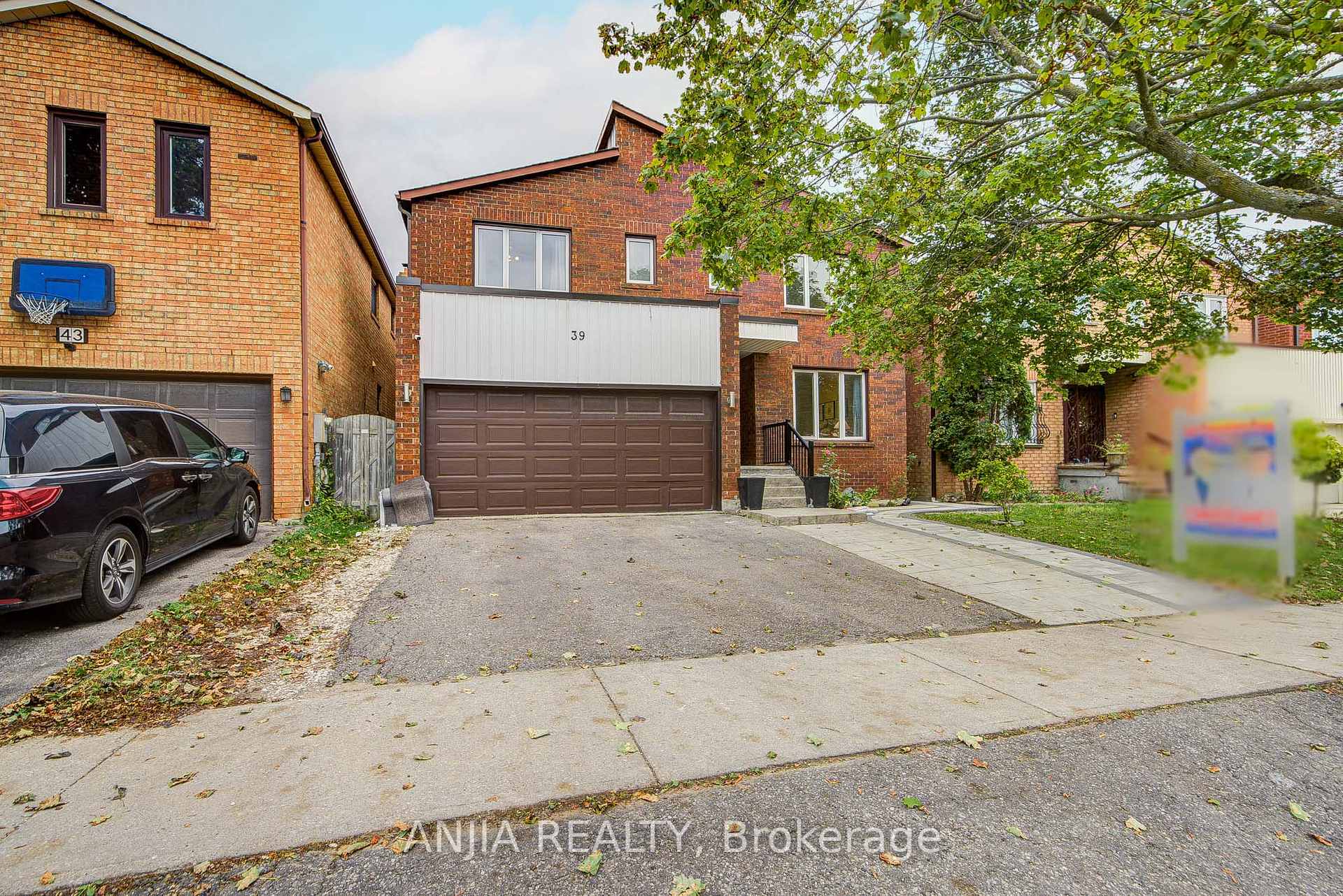 Photo of 39 Millcroft Way