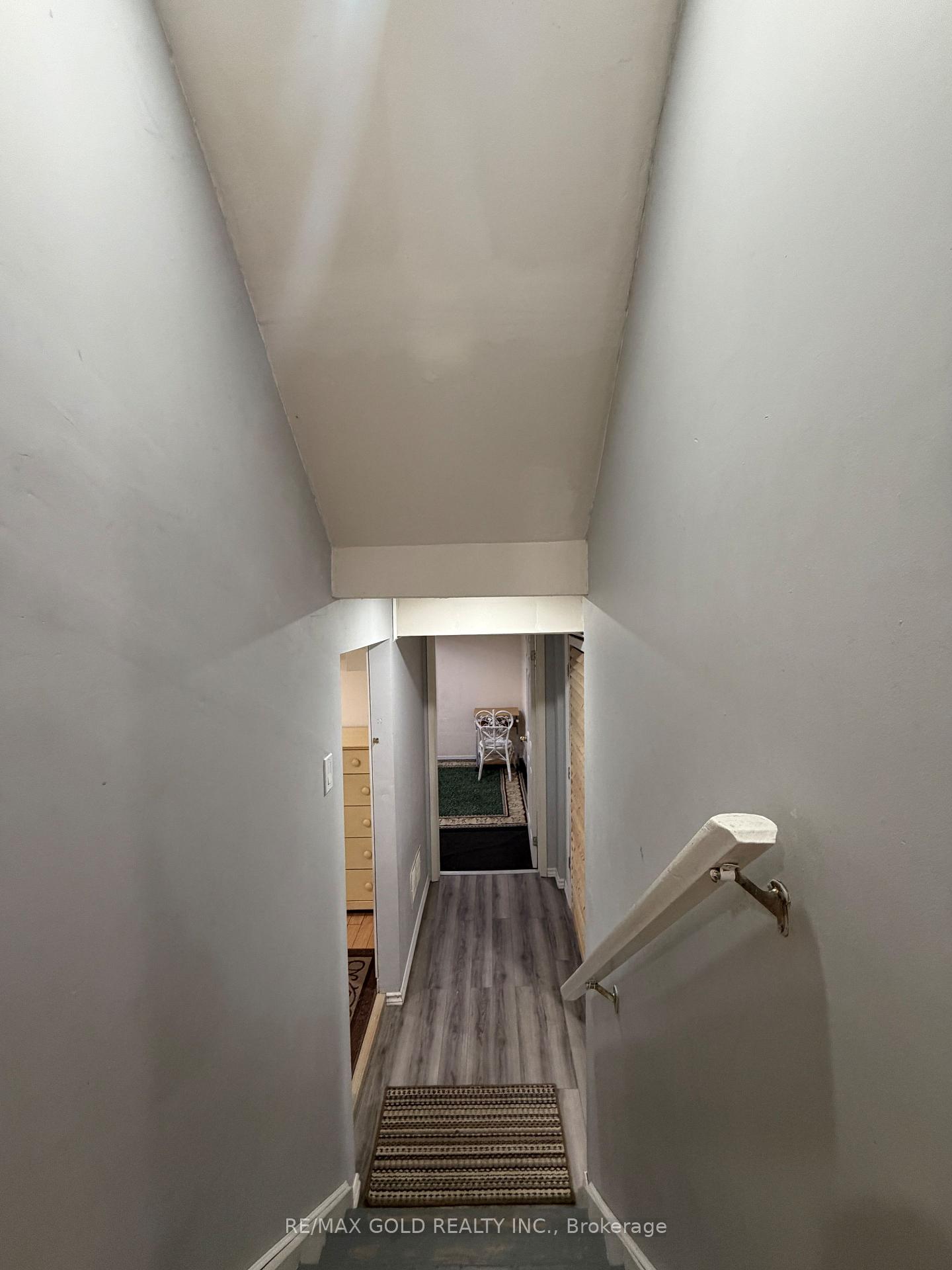 Photo 8 of Unit Basement, 38 Carter Drive, Brampton, Brampton North — HOMEH