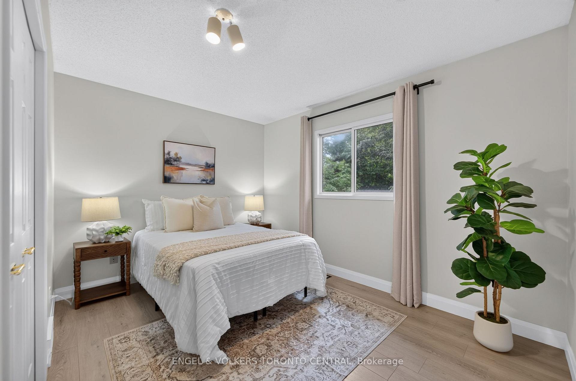 Photo 33 of 177 Mayfield Avenue, Waterloo, Lincoln Heights — HOMEH
