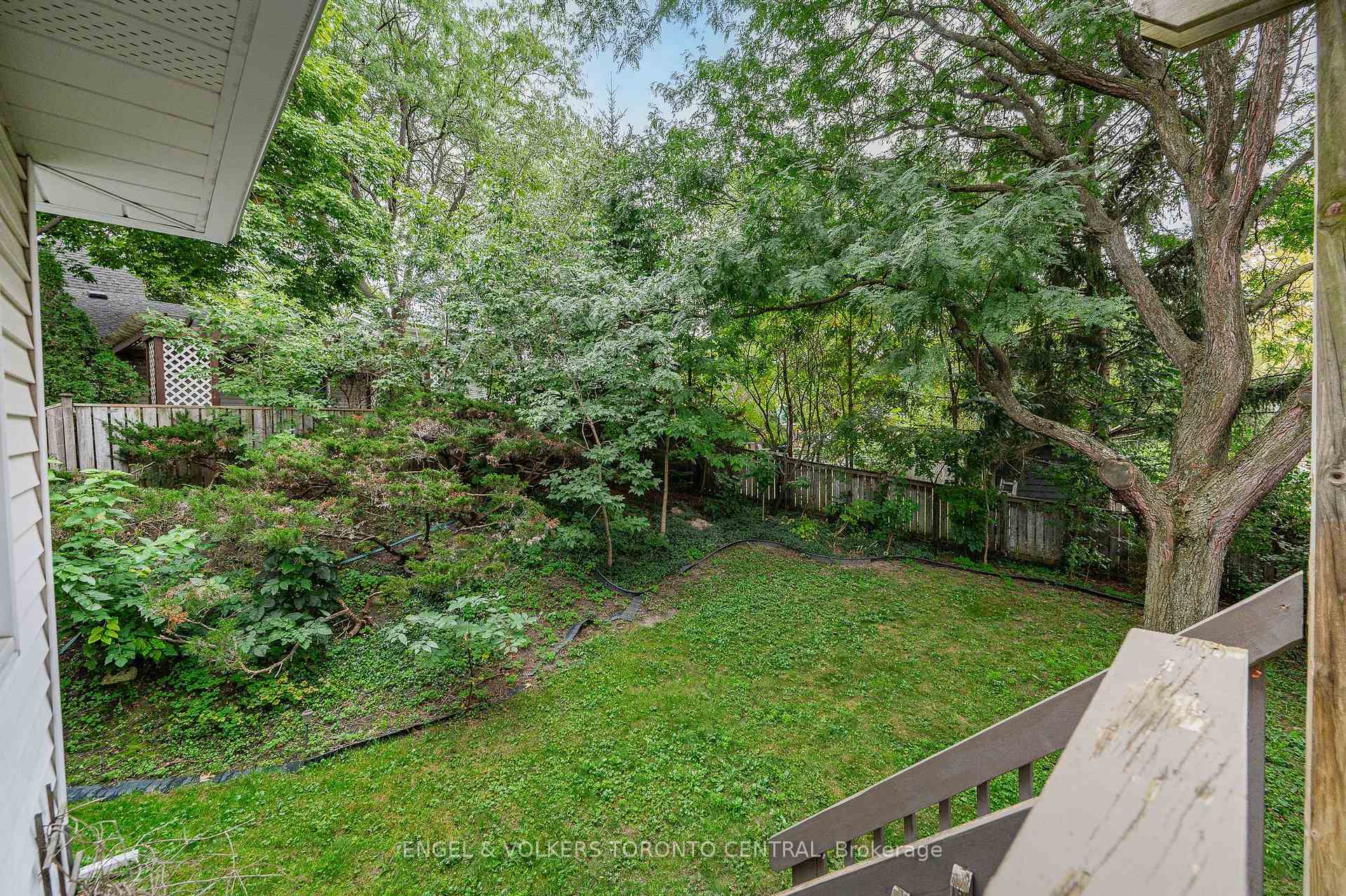 Photo 47 of 177 Mayfield Avenue, Waterloo, Lincoln Heights — HOMEH