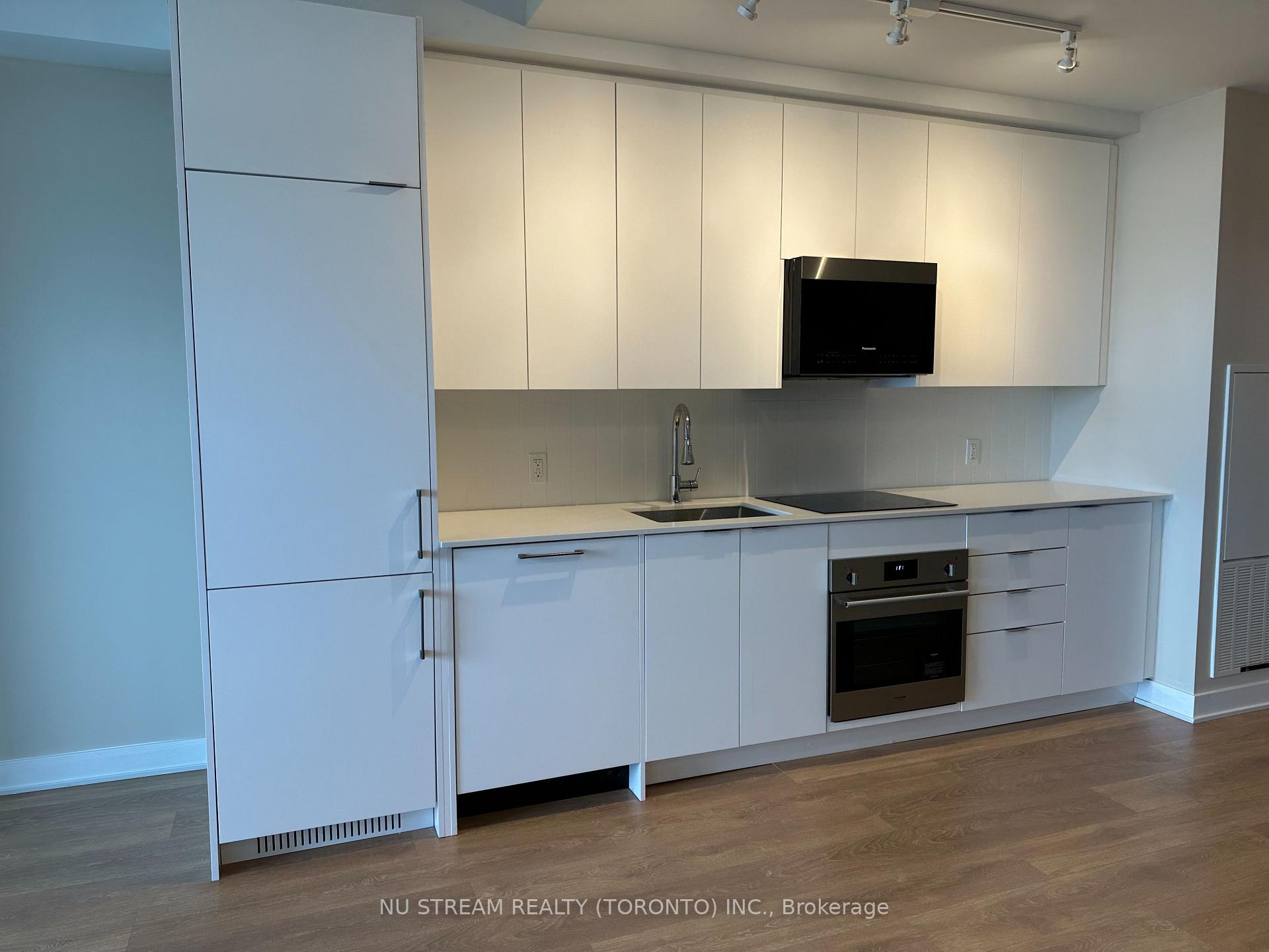 Photo 6 of Unit 4309, 2920 Highway 7 Road W, Vaughan, Concord — HOMEH