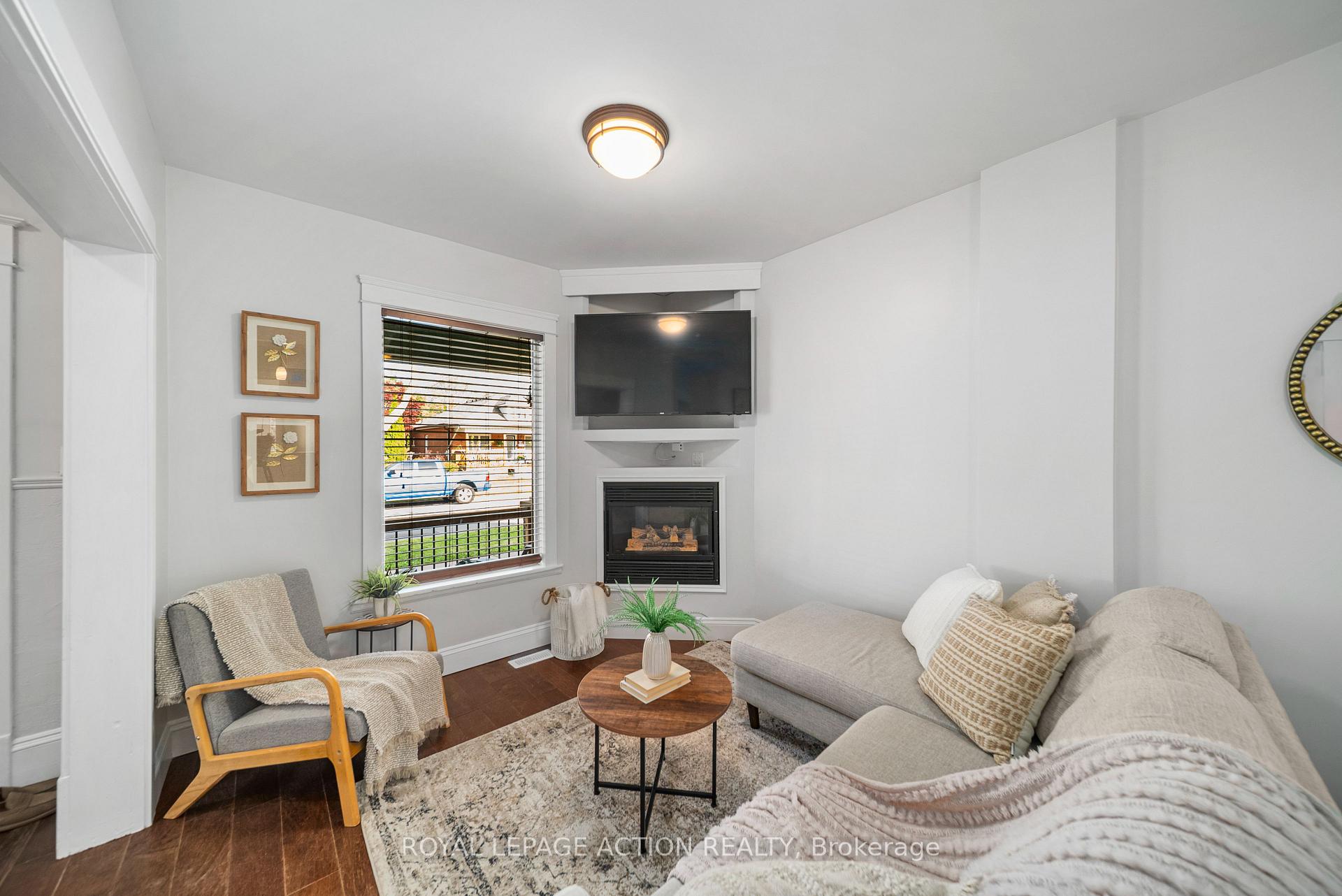 Photo 7 of 20 Wells Avenue, Brantford, Terrace Hill — HOMEH