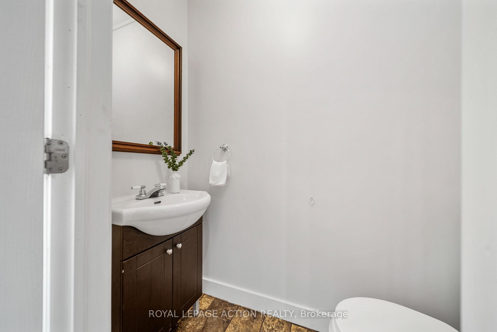 Photo 13 of 20 Wells Avenue, Brantford, Terrace Hill — HOMEH