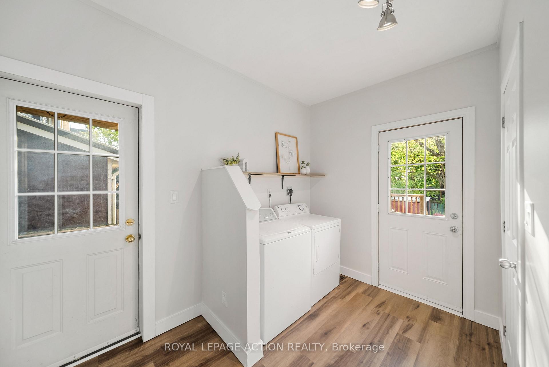 Photo 14 of 20 Wells Avenue, Brantford, Terrace Hill — HOMEH