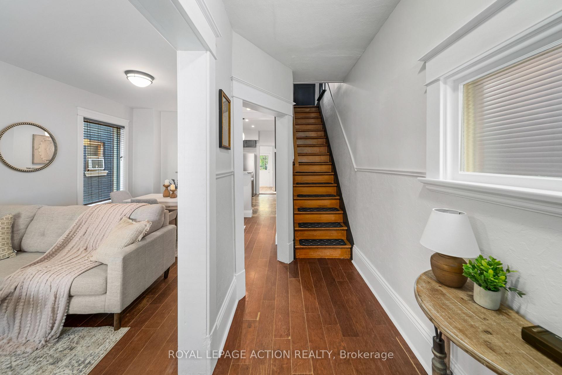 Photo 15 of 20 Wells Avenue, Brantford, Terrace Hill — HOMEH