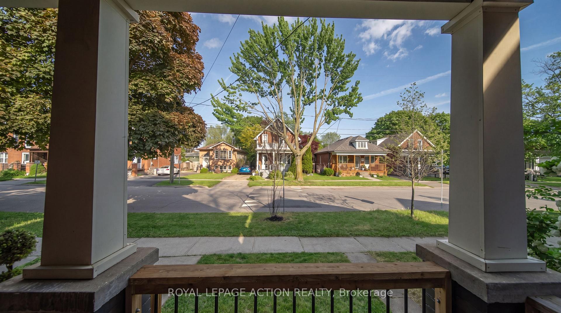 Photo 29 of 20 Wells Avenue, Brantford, Terrace Hill — HOMEH