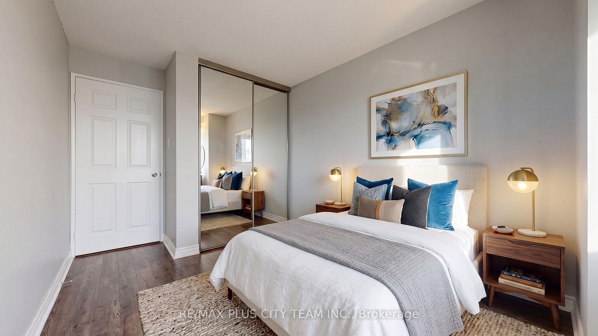 Photo 13 of Unit 2506, 33 University Avenue, Toronto, Bay Street Corridor — HOMEH