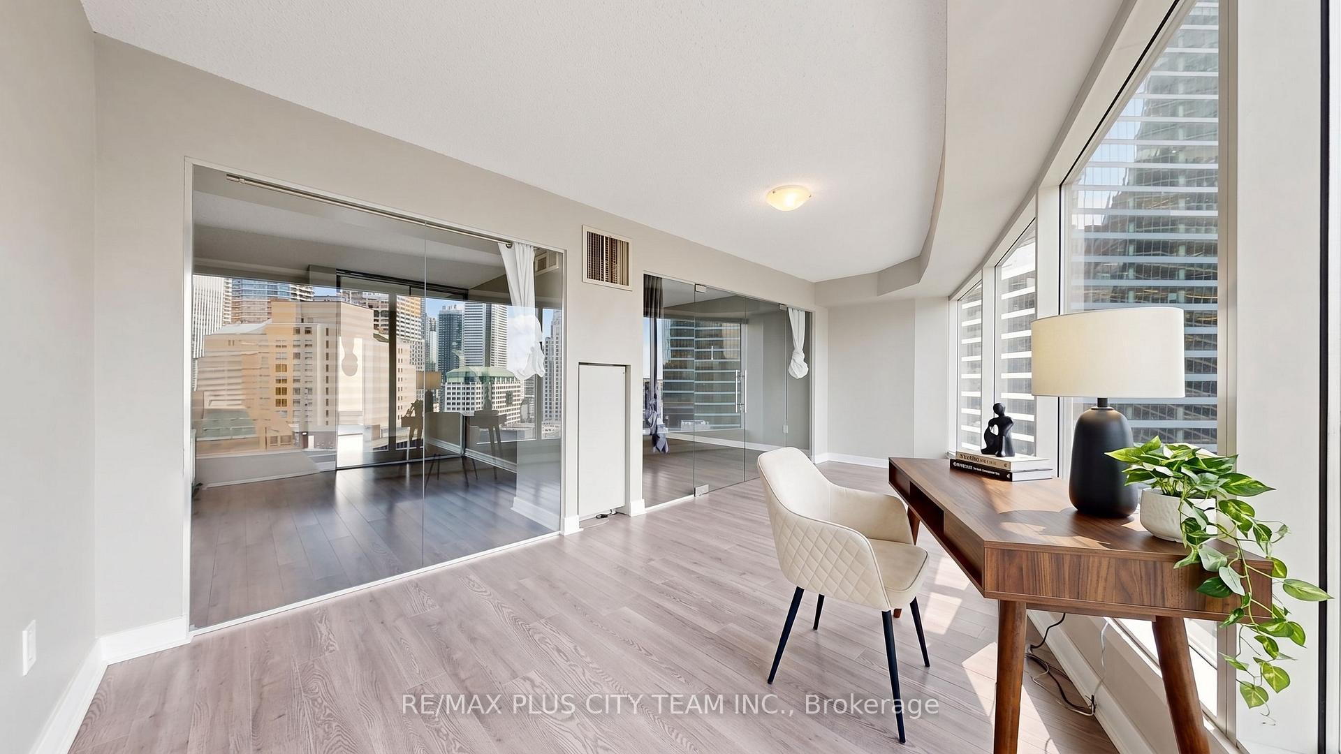 Photo 17 of Unit 2506, 33 University Avenue, Toronto, Bay Street Corridor — HOMEH