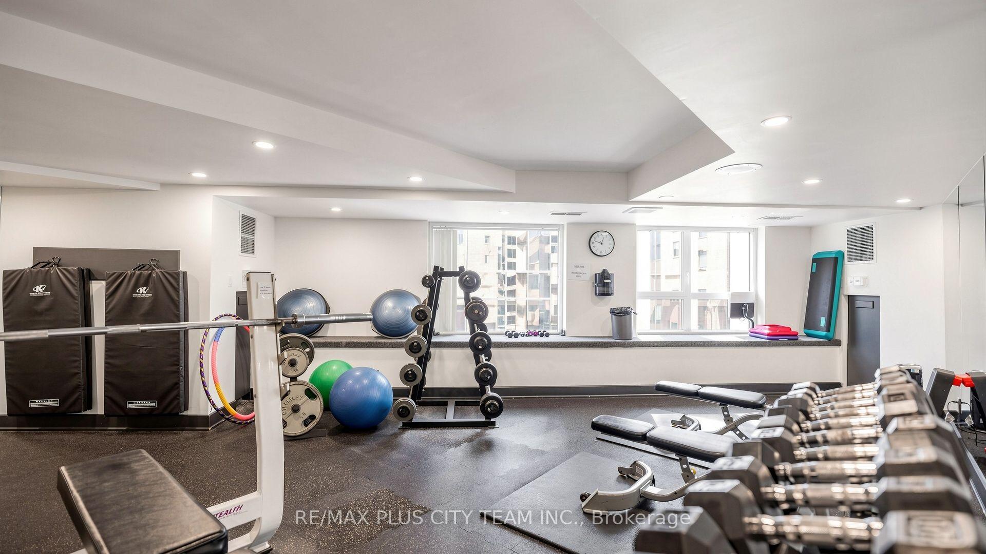 Photo 23 of Unit 2506, 33 University Avenue, Toronto, Bay Street Corridor — HOMEH