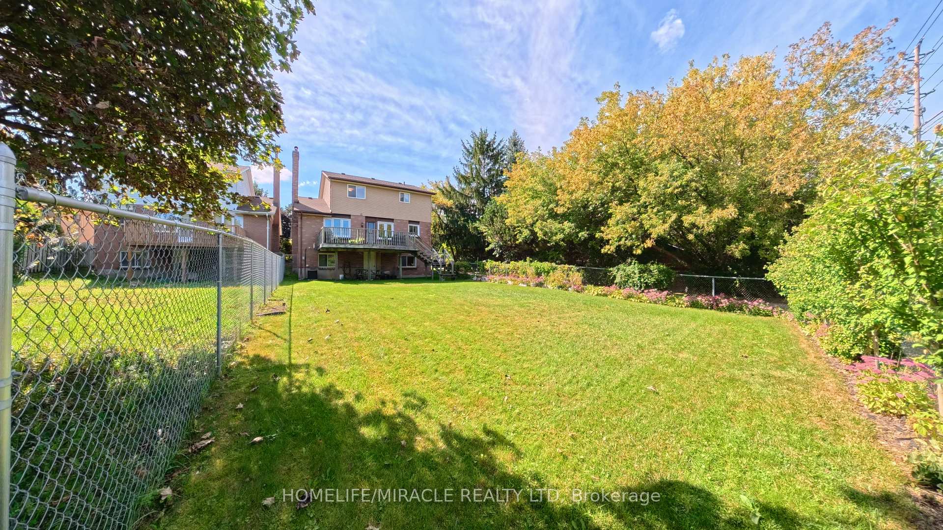 Photo 42 of 56 Scenic Wood Crescent, Kitchener, Stanley Park — HOMEH
