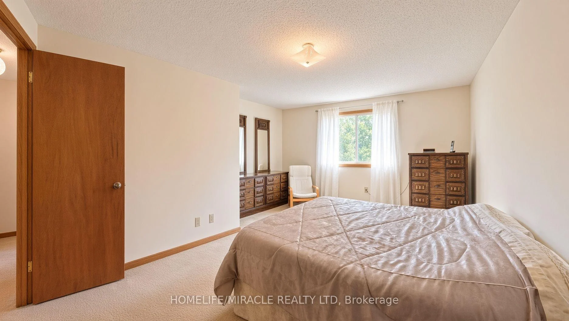 Photo 31 of 56 Scenic Wood Crescent, Kitchener, Stanley Park — HOMEH