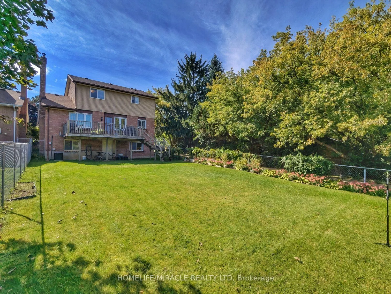 Photo 44 of 56 Scenic Wood Crescent, Kitchener, Stanley Park — HOMEH