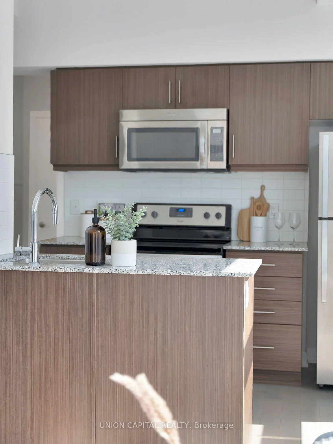Photo 9 of Unit 202, 10 Willison Square, Toronto, Kensington-Chinatown — HOMEH