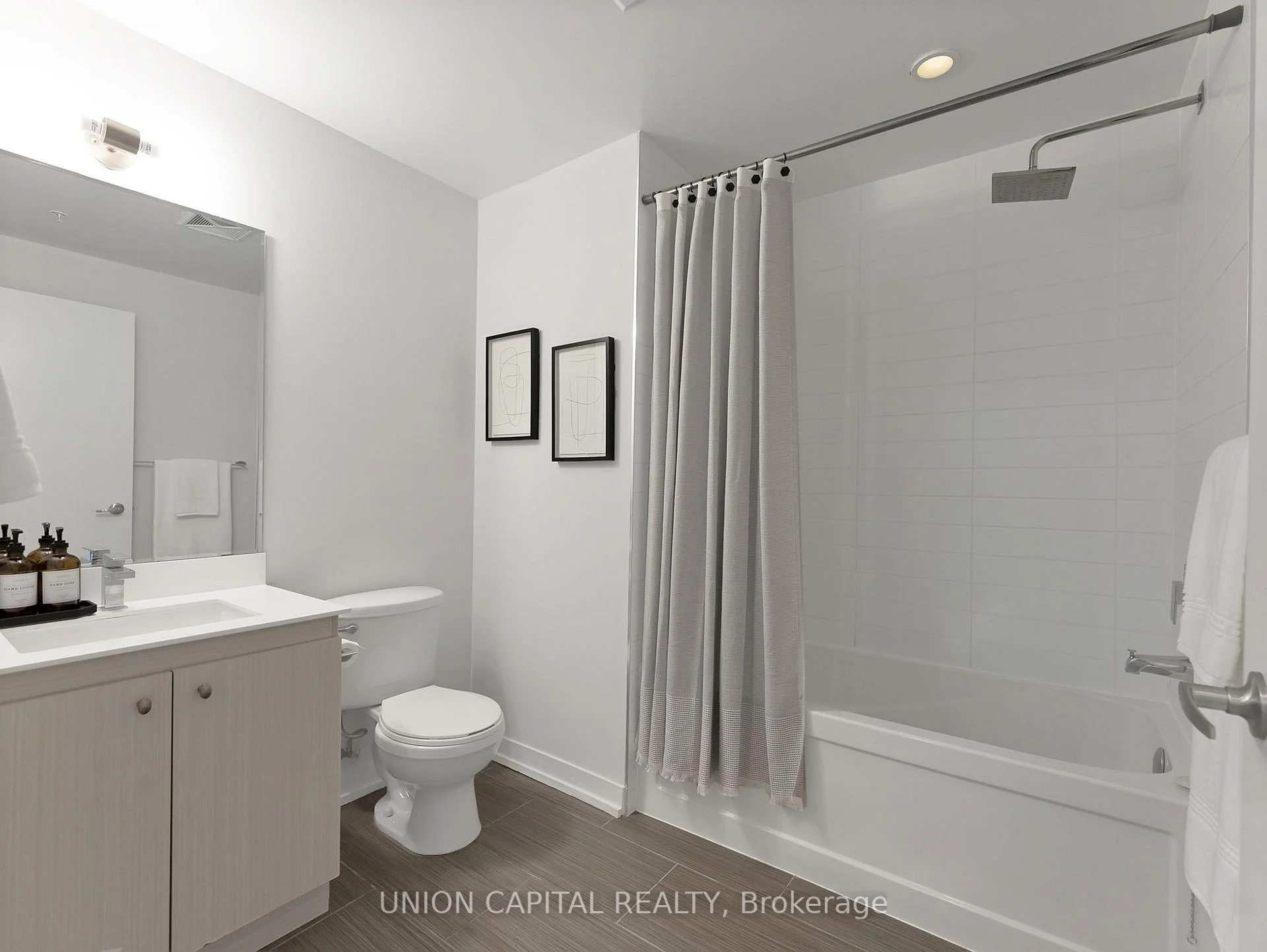 Photo 23 of Unit 202, 10 Willison Square, Toronto, Kensington-Chinatown — HOMEH