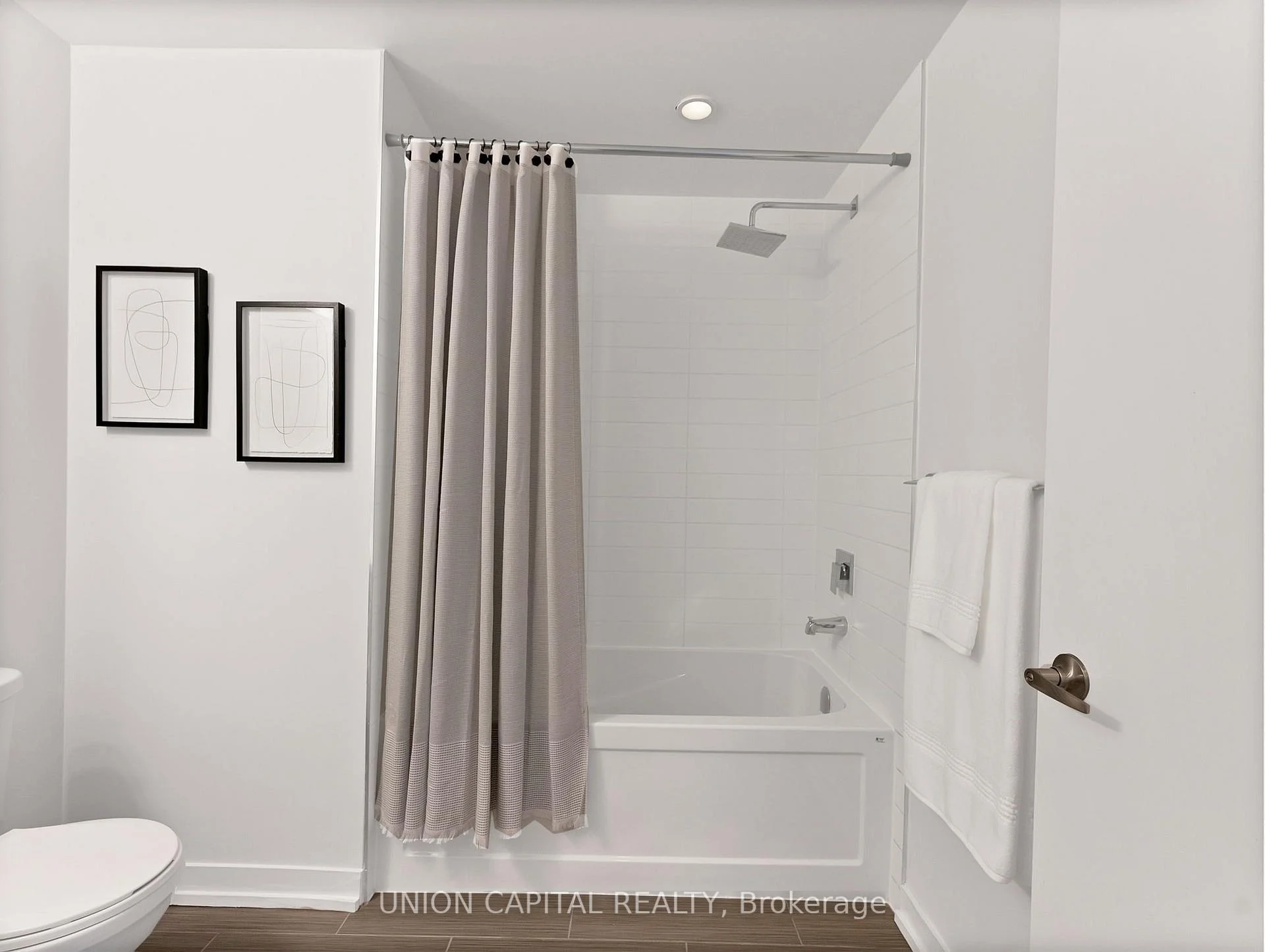 Photo 34 of Unit 202, 10 Willison Square, Toronto, Kensington-Chinatown — HOMEH