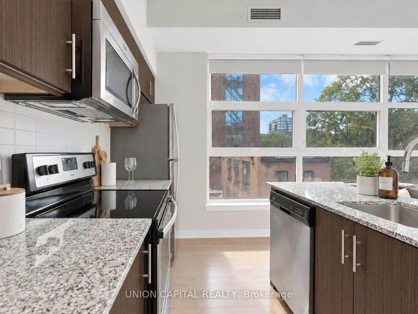 Photo 41 of Unit 202, 10 Willison Square, Toronto, Kensington-Chinatown — HOMEH
