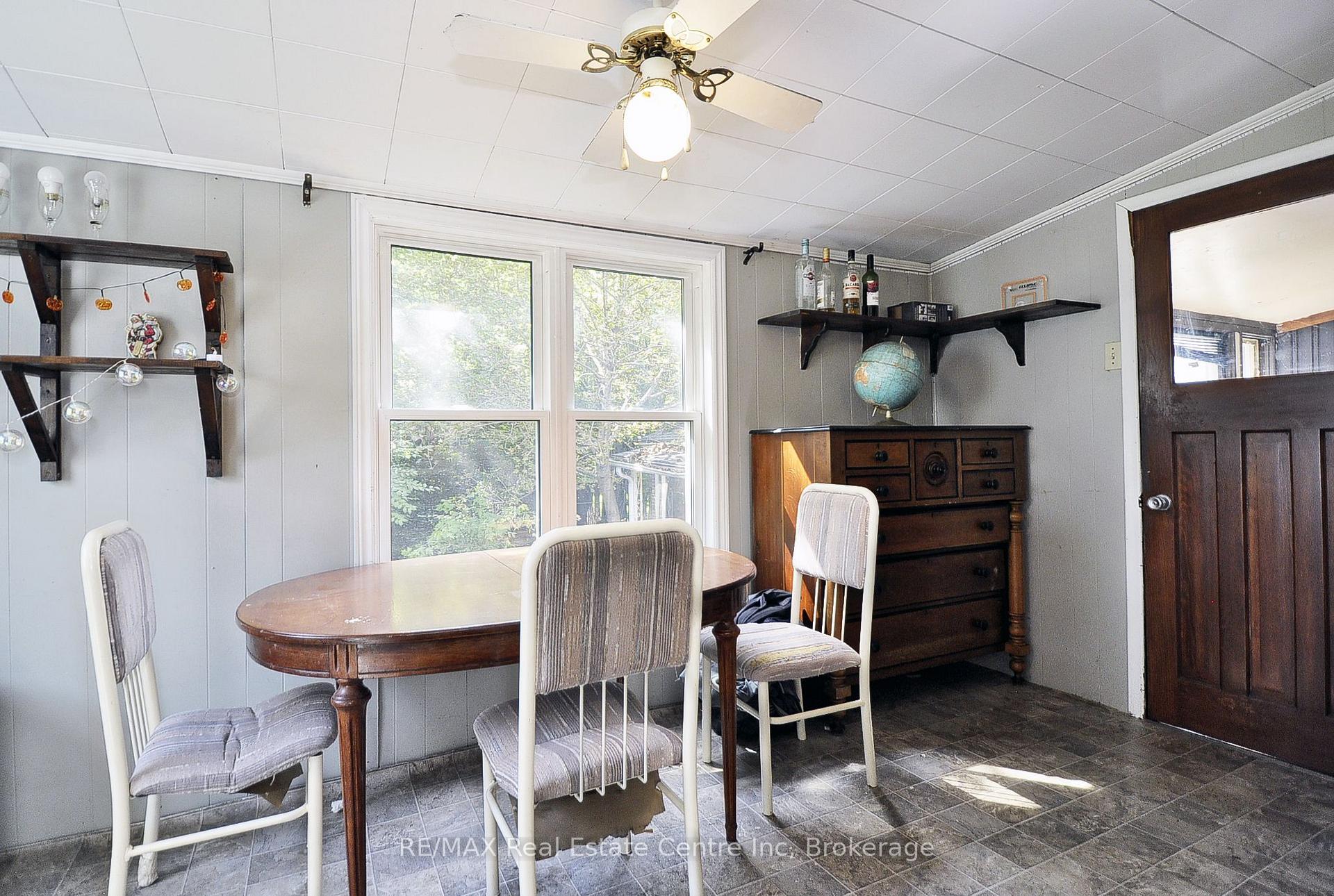 Photo 11 of 273 Albert Street, Waterloo, Beechwood/University — HOMEH