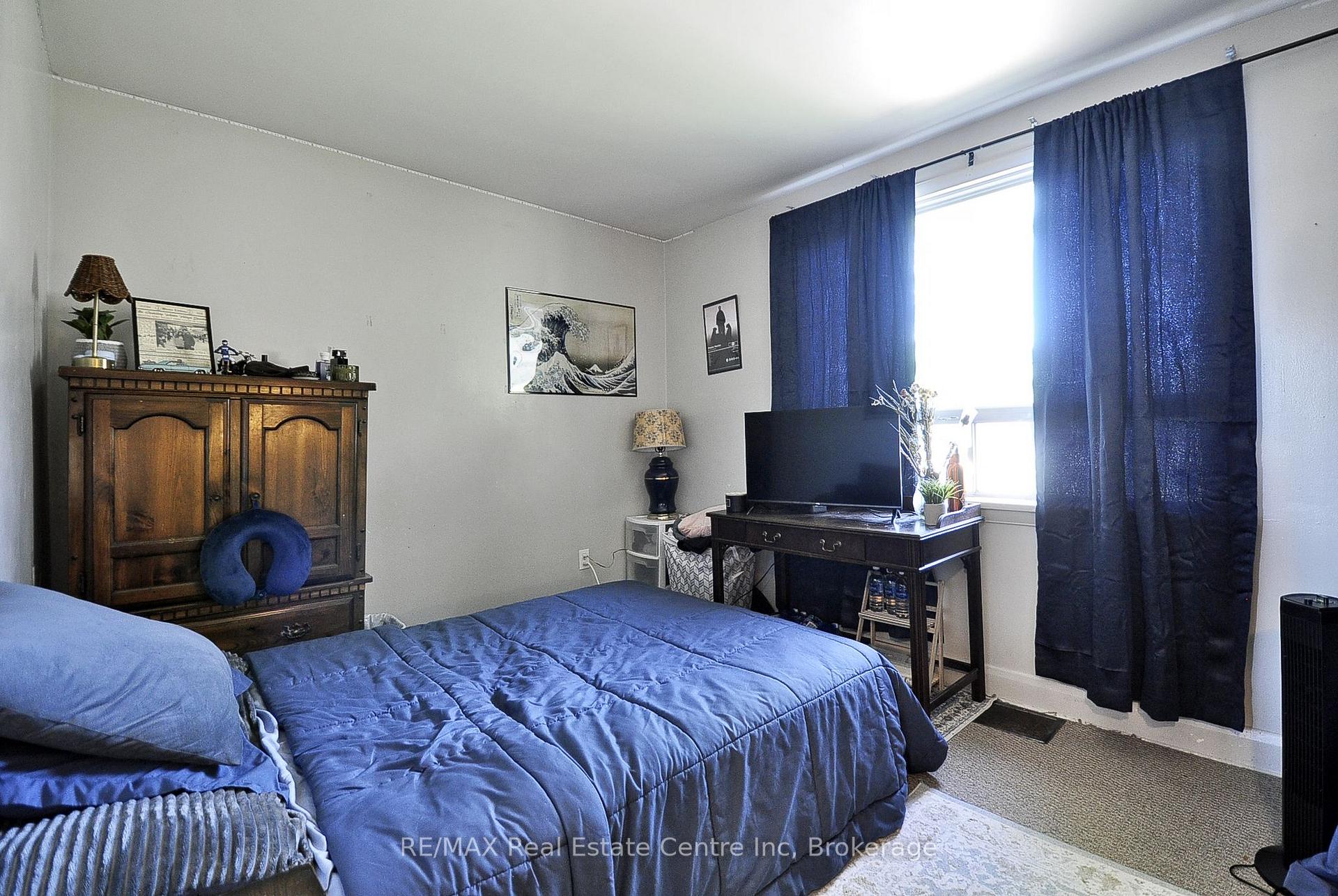 Photo 13 of 273 Albert Street, Waterloo, Beechwood/University — HOMEH