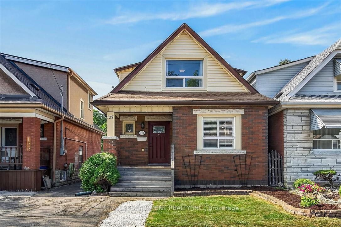 Photo 1 of 137 Cope Street, Hamilton, Homeside — HOMEH