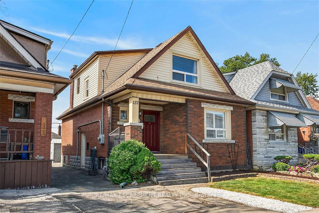 Photo 2 of 137 Cope Street, Hamilton, Homeside — HOMEH