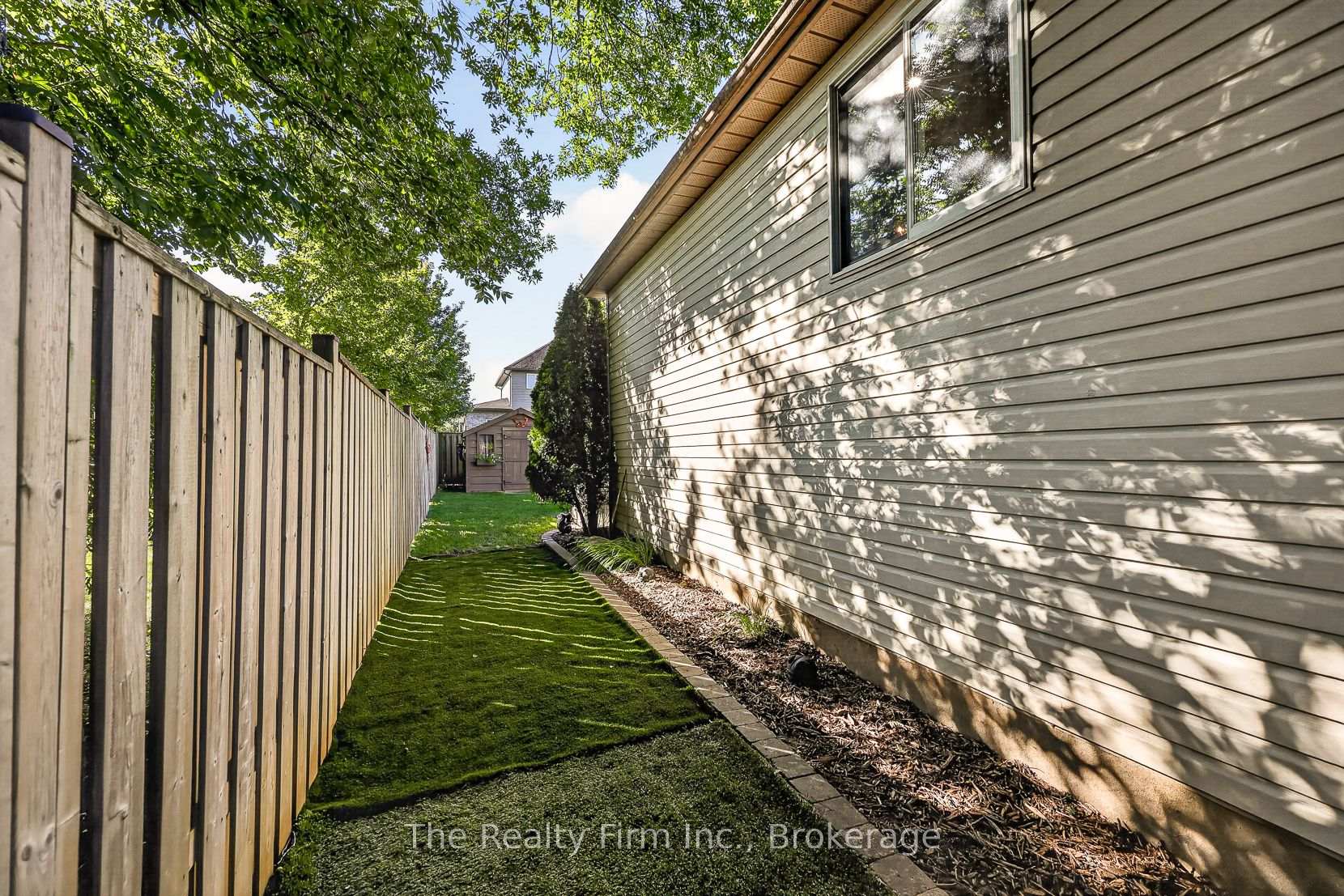 Photo 35 of 35 Beech Boulevard, Tillsonburg — HOMEH