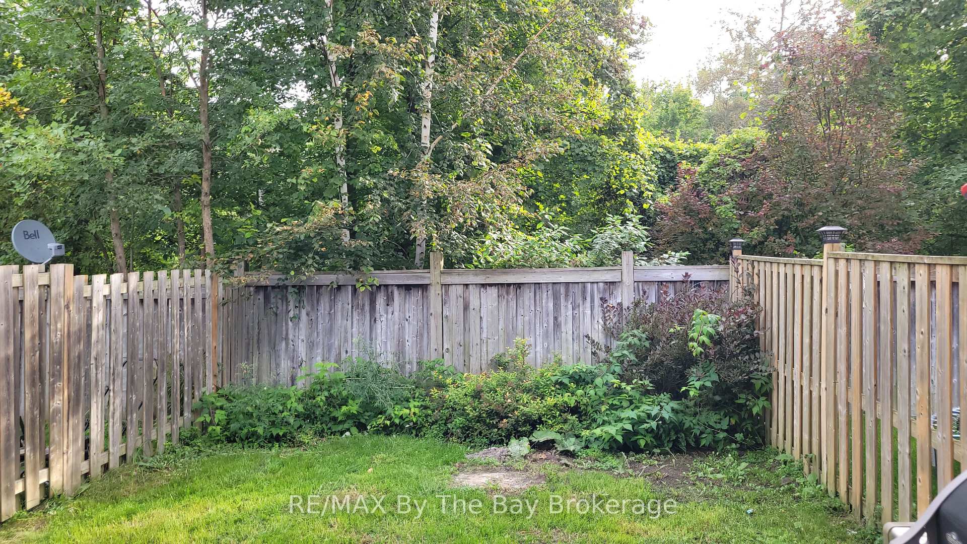 Photo 12 of 28 Arcadia Drive, Wasaga Beach — HOMEH