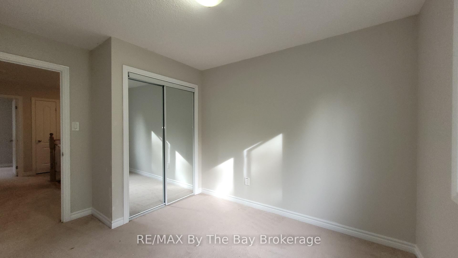 Photo 21 of 28 Arcadia Drive, Wasaga Beach — HOMEH