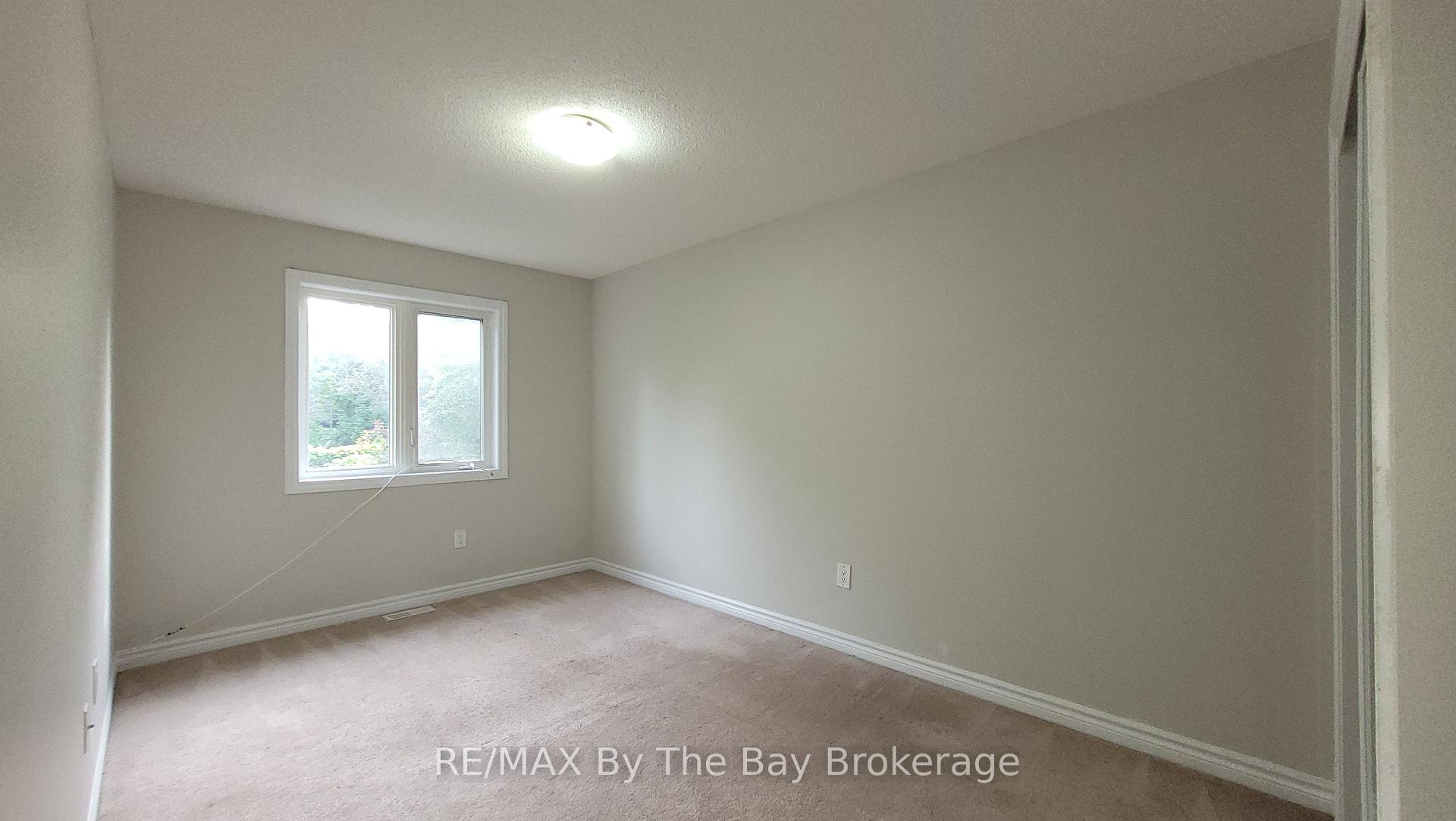Photo 23 of 28 Arcadia Drive, Wasaga Beach — HOMEH