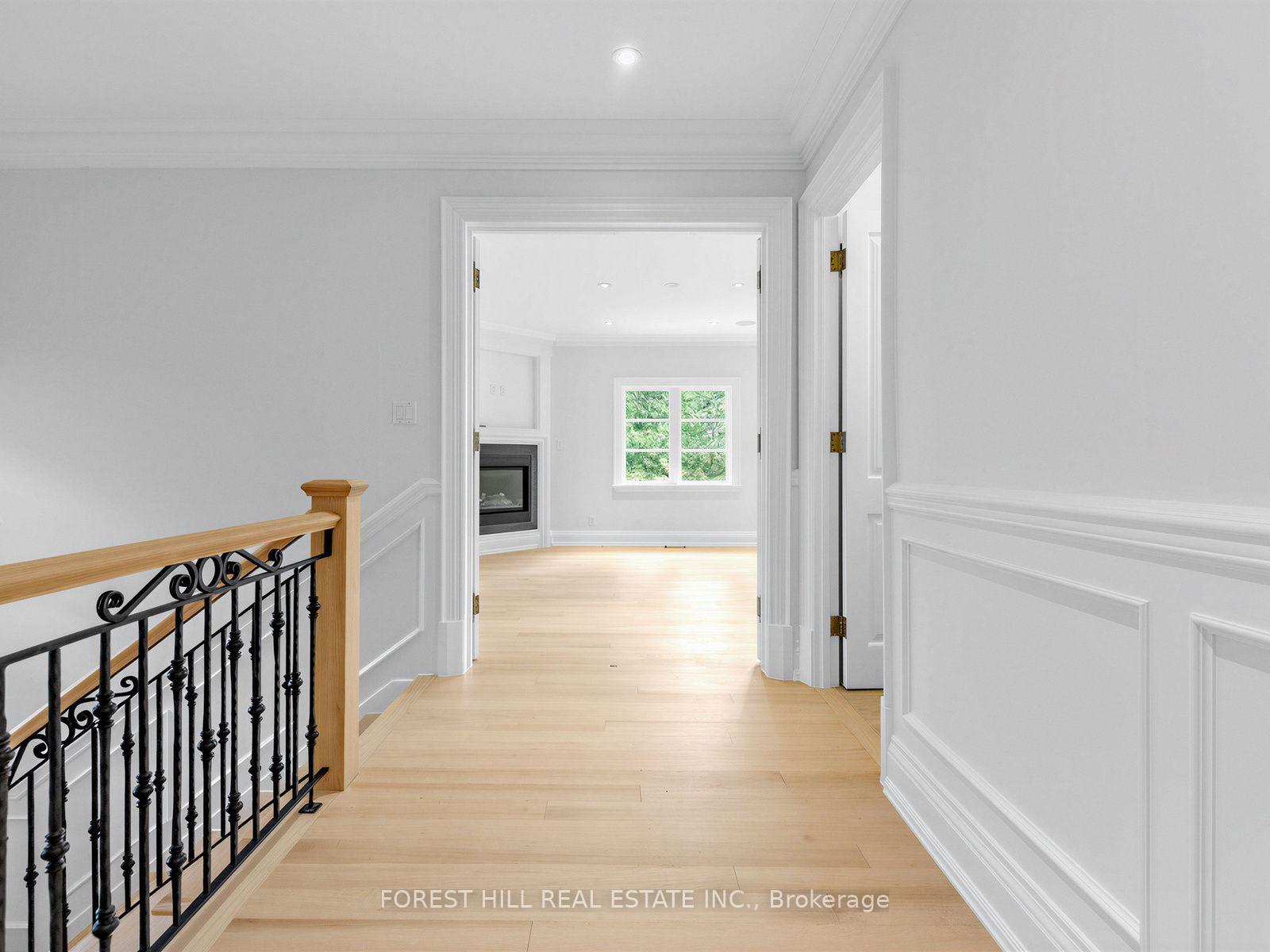 Photo 20 of 1B Carluke Crescent, North York, St. Andrew-Windfields — HOMEH
