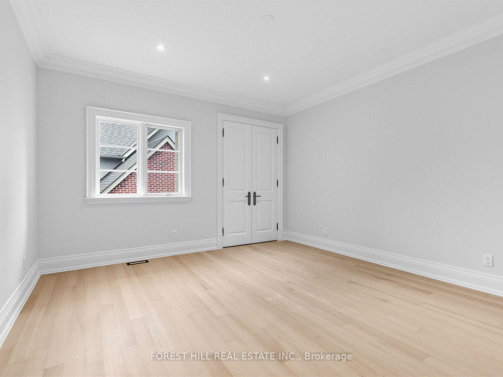 Photo 36 of 1B Carluke Crescent, North York, St. Andrew-Windfields — HOMEH