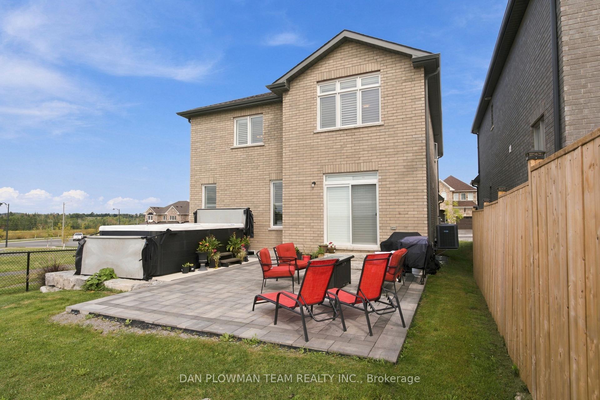 Photo 40 of 713 Latimer Way, Peterborough, Monaghan Ward 2 — HOMEH