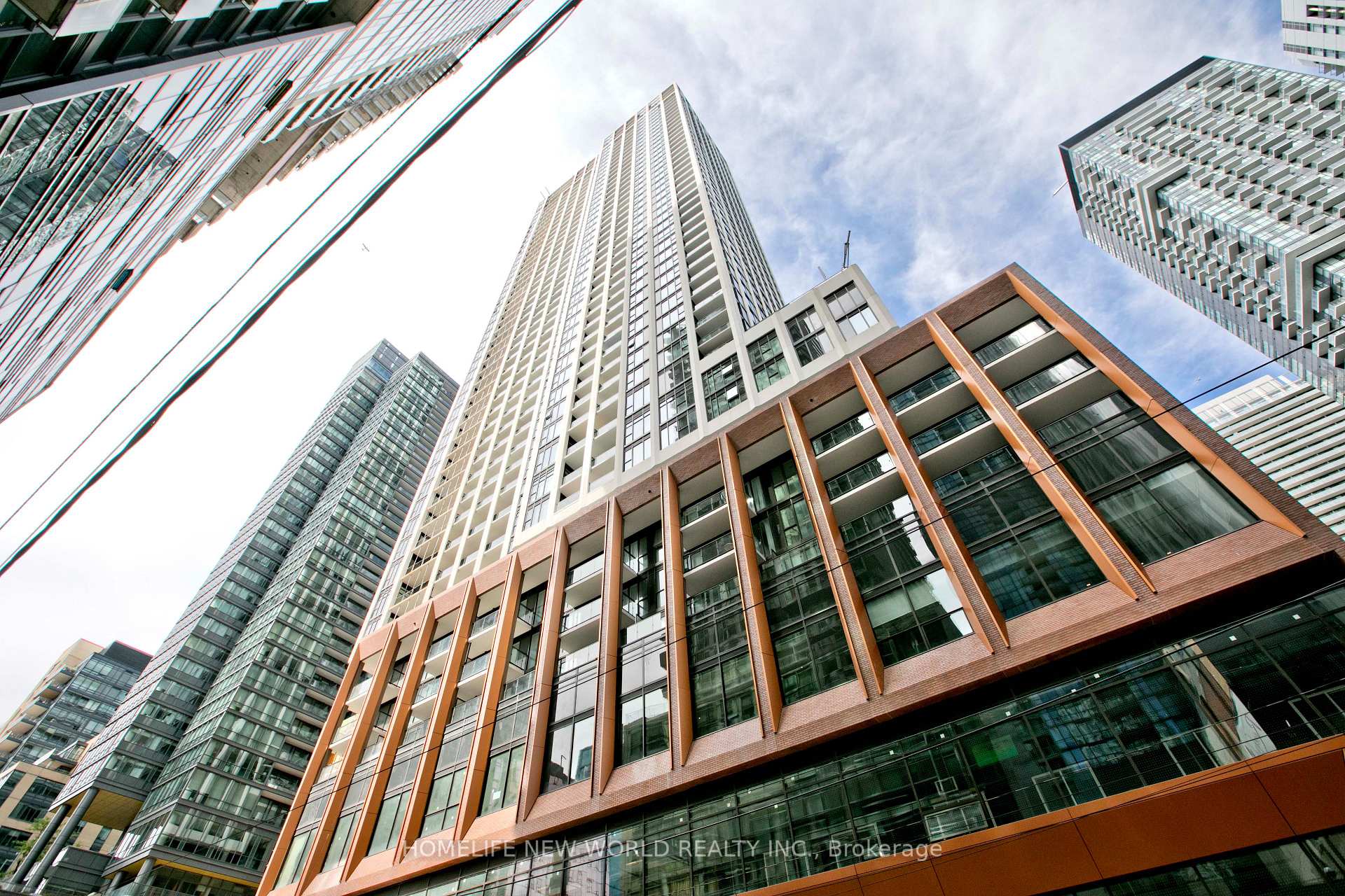 Photo 3 of Unit 2528, 400 King Street W, Toronto, Waterfront Communities — HOMEH